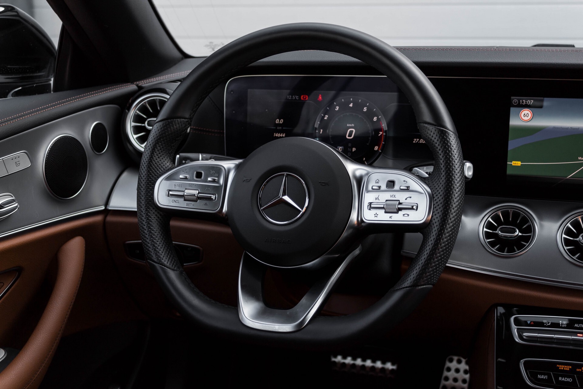 Mercedes-Benz E-Klasse Cabrio 450 4-M AMG Rij-assistentiepakket/Widescreen/360 Aut9 Foto 8