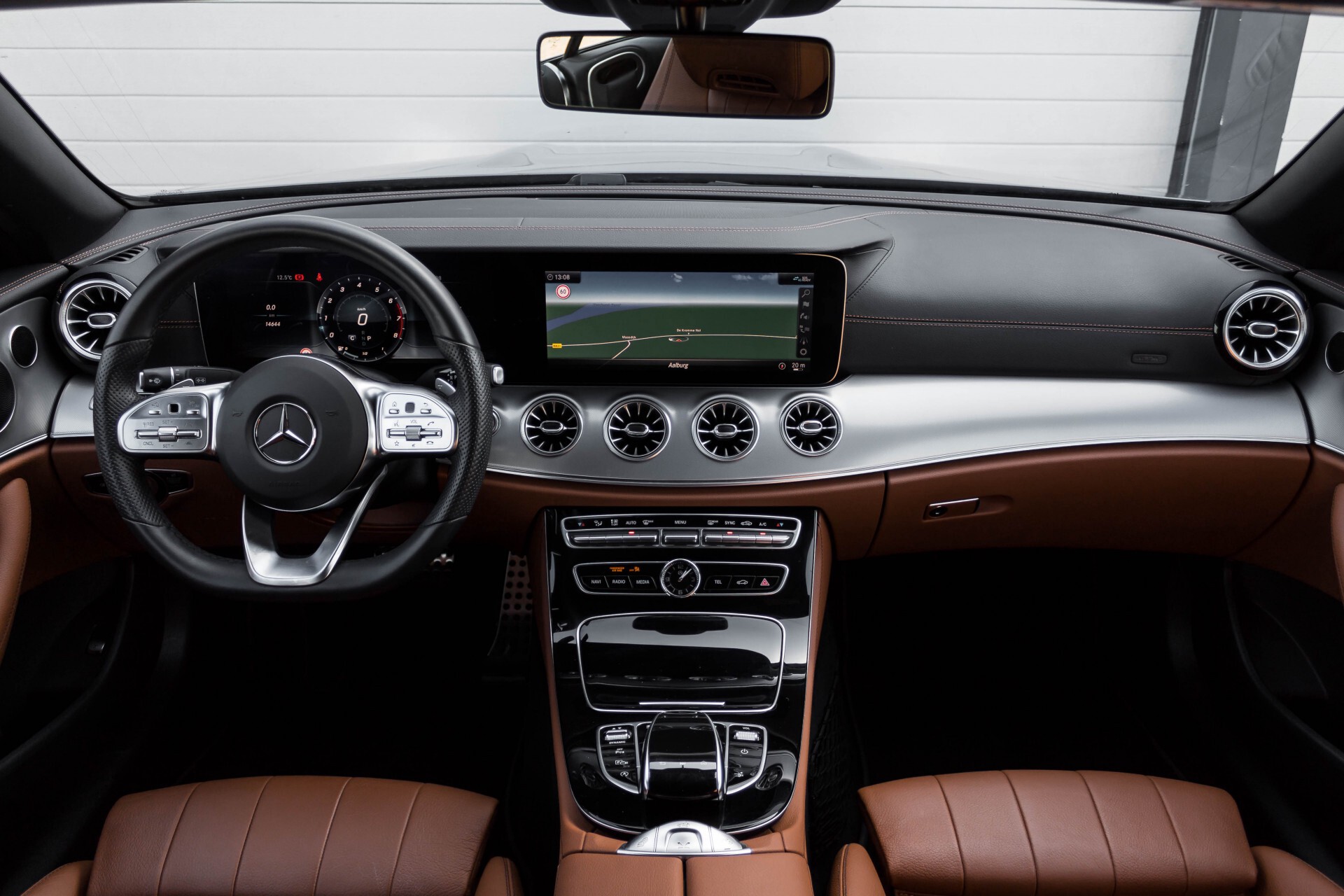 Mercedes-Benz E-Klasse Cabrio 450 4-M AMG Rij-assistentiepakket/Widescreen/360 Aut9 Foto 9