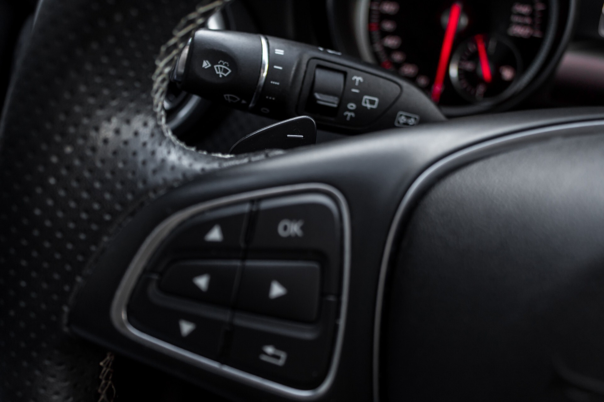 Mercedes-Benz A-Klasse 180 d Urban Navi/Stoelverwarming/Parctronic Aut7 Foto 11