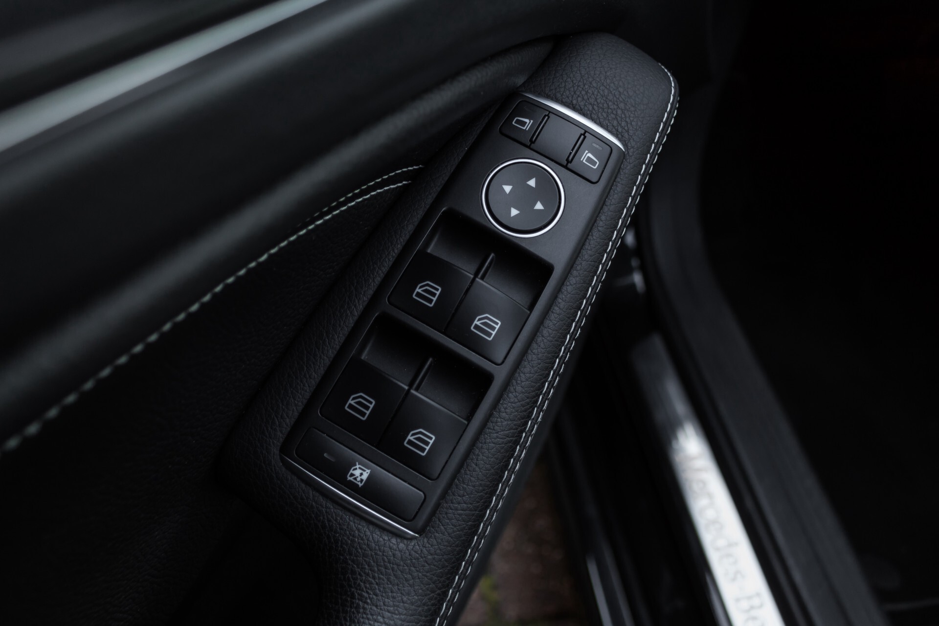 Mercedes-Benz A-Klasse 180 d Urban Navi/Stoelverwarming/Parctronic Aut7 Foto 31