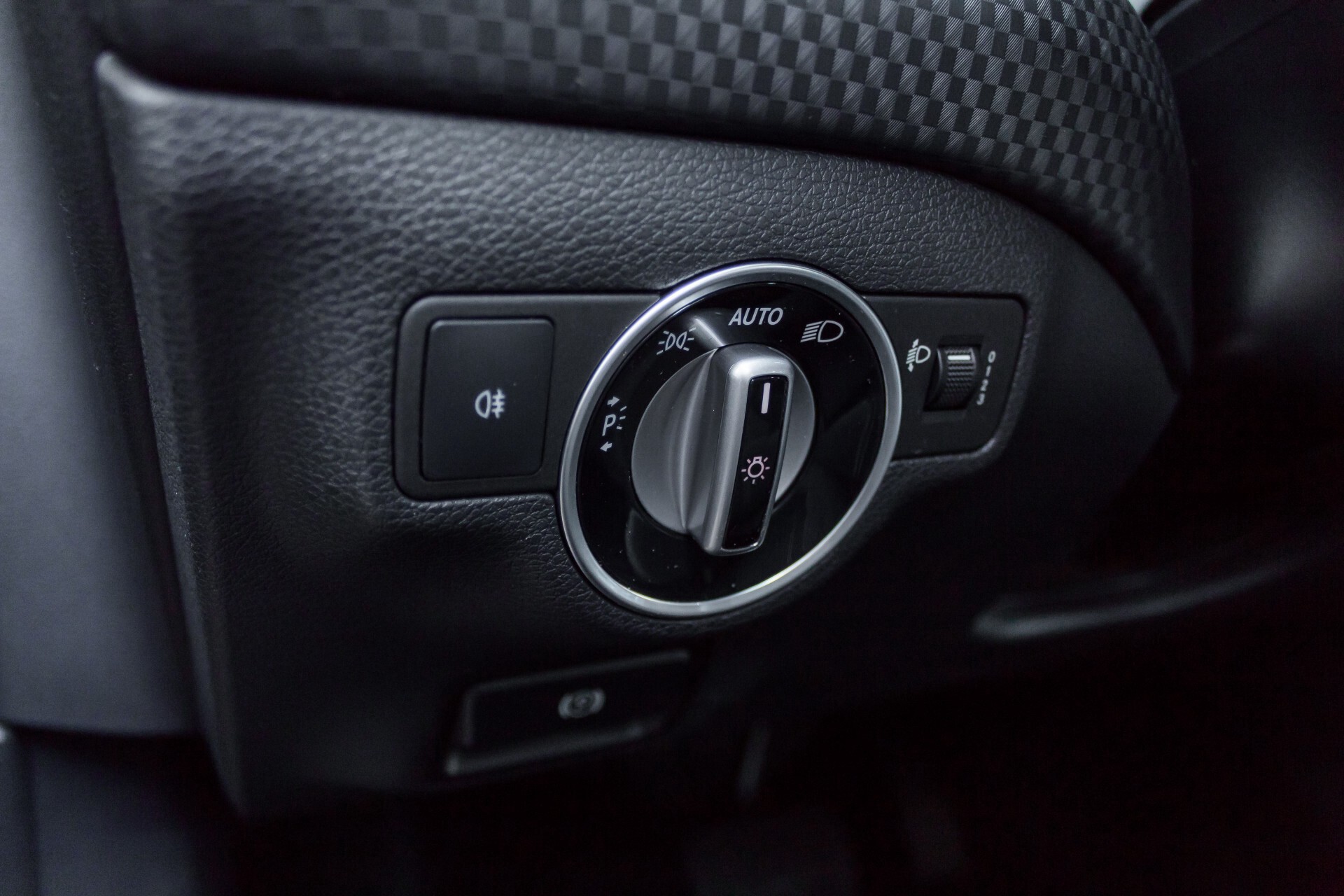 Mercedes-Benz A-Klasse 180 d Urban Navi/Stoelverwarming/Parctronic Aut7 Foto 35