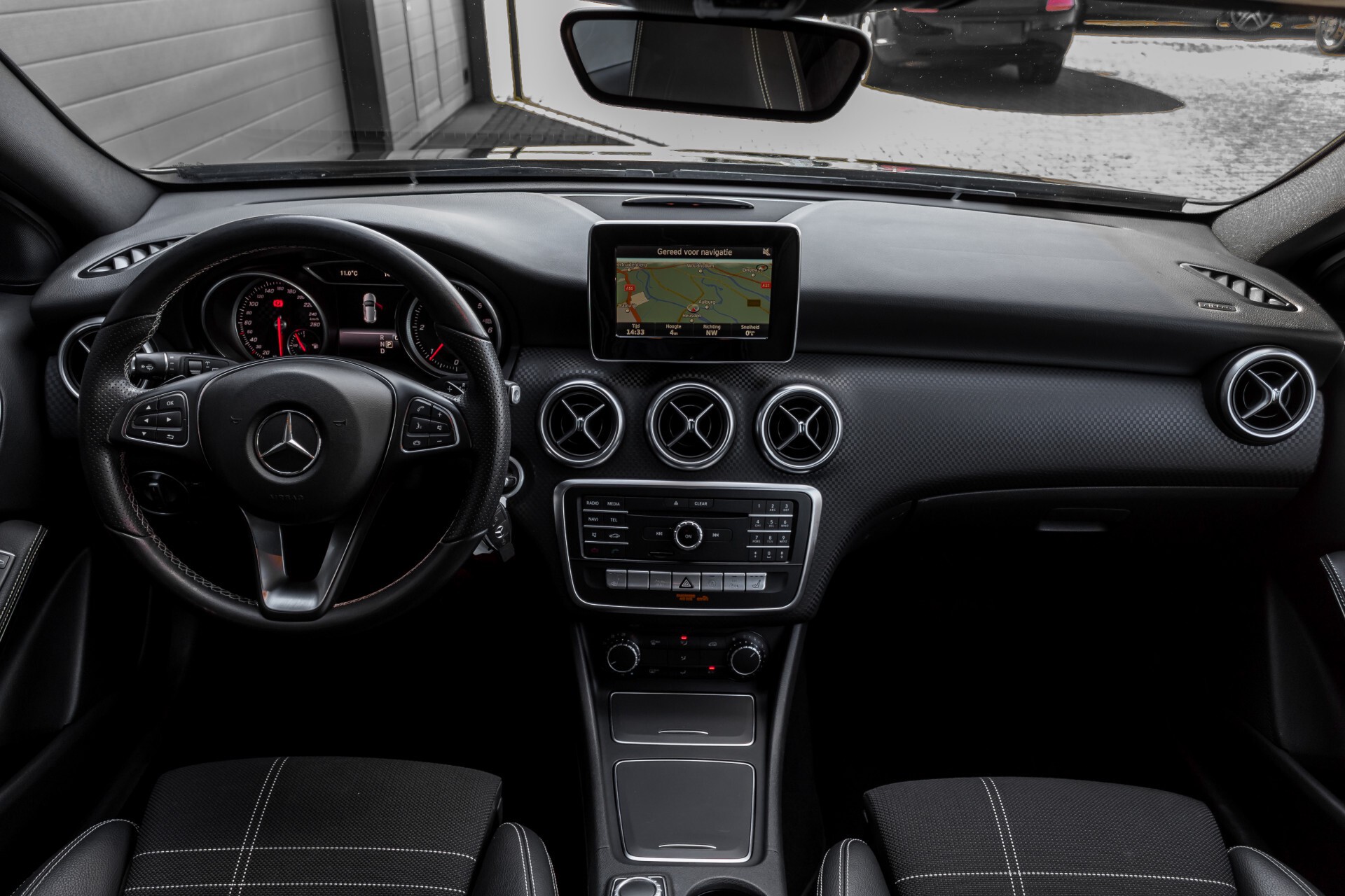 Mercedes-Benz A-Klasse 180 d Urban Navi/Stoelverwarming/Parctronic Aut7 Foto 7