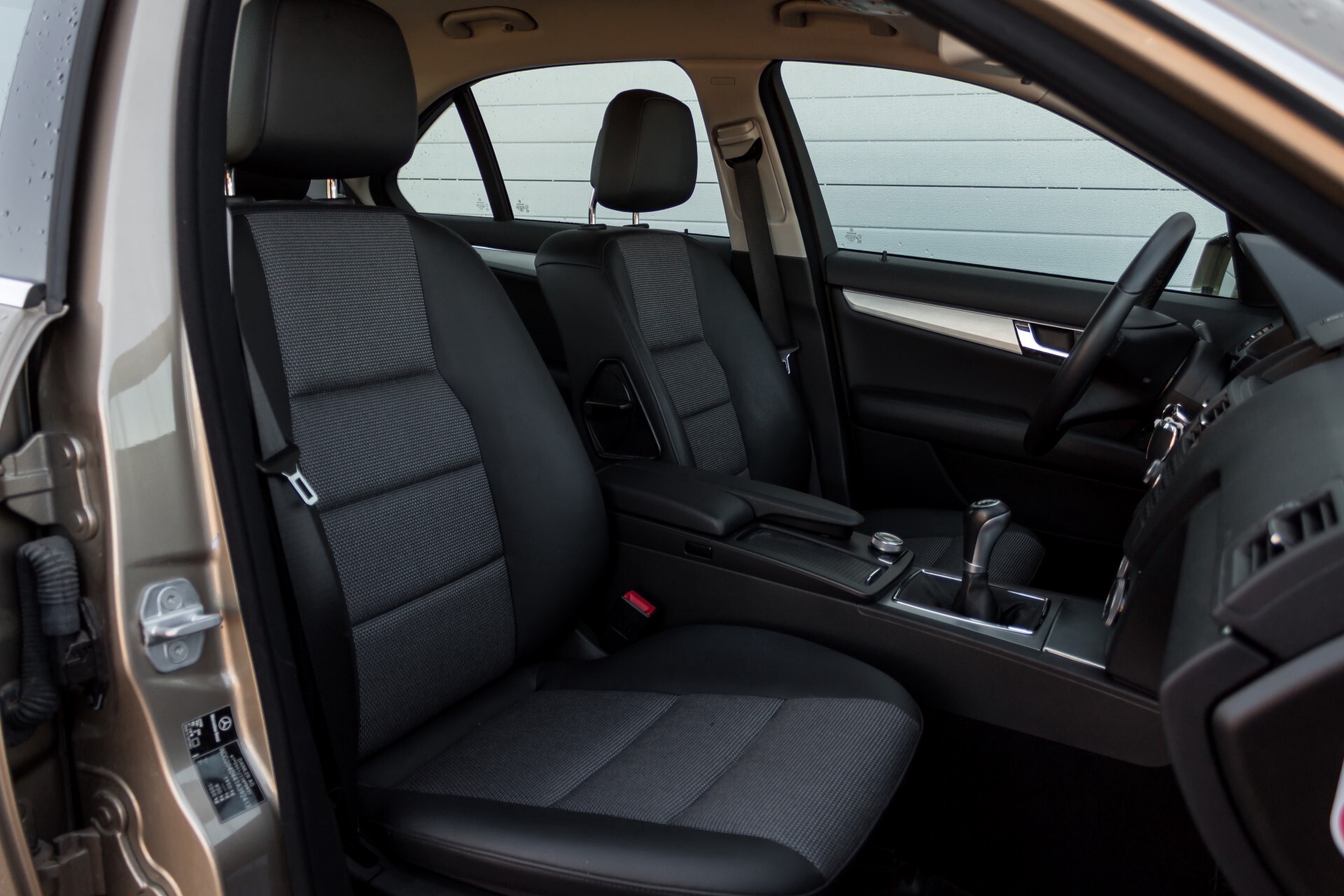 Mercedes-Benz C-Klasse 180 K Avantgarde 1ste eigenaar/NL geleverd/Dealer onderhouden/Volledig gedocumenteerd Foto 3