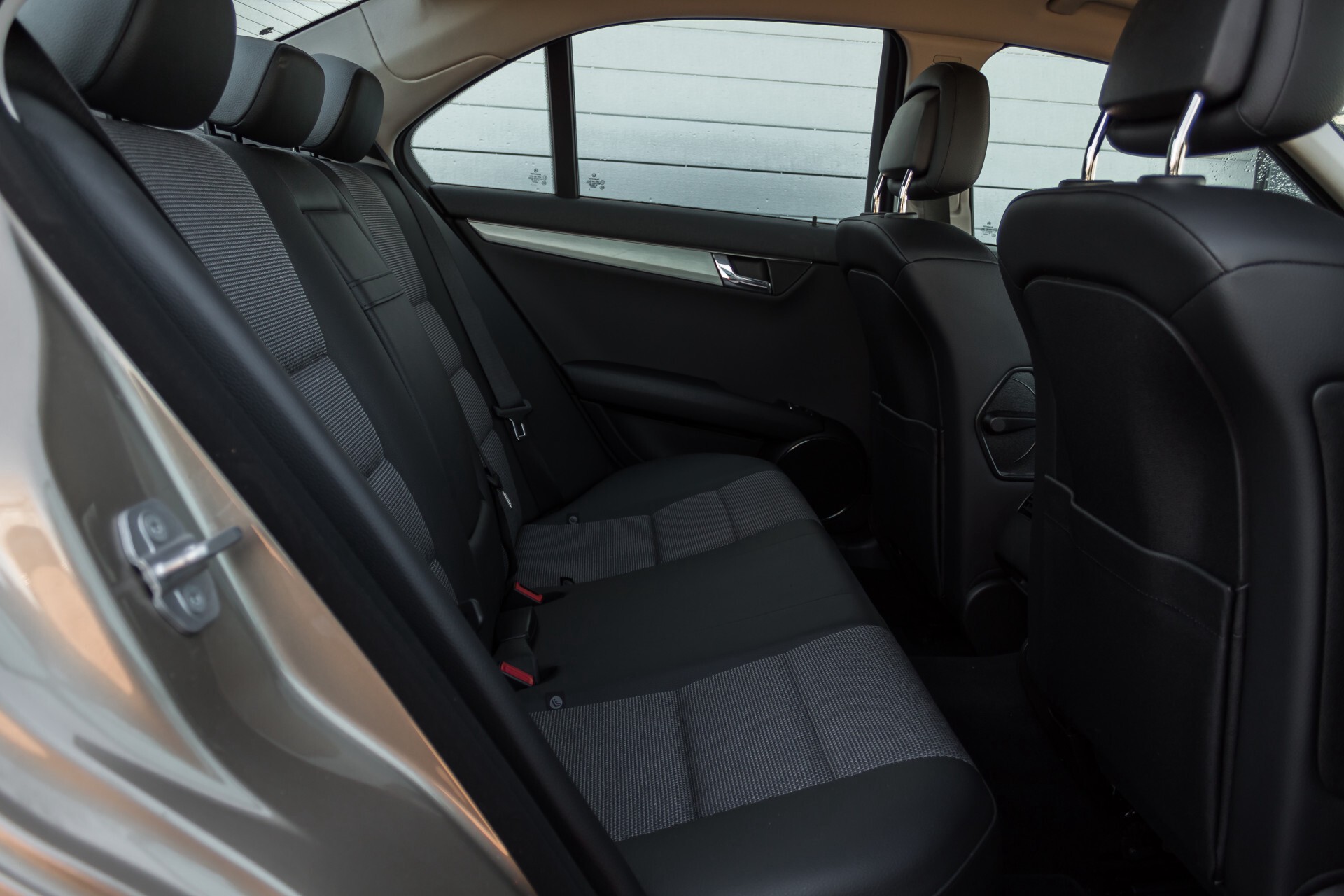 Mercedes-Benz C-Klasse 180 K Avantgarde 1ste eigenaar/NL geleverd/Dealer onderhouden/Volledig gedocumenteerd Foto 4