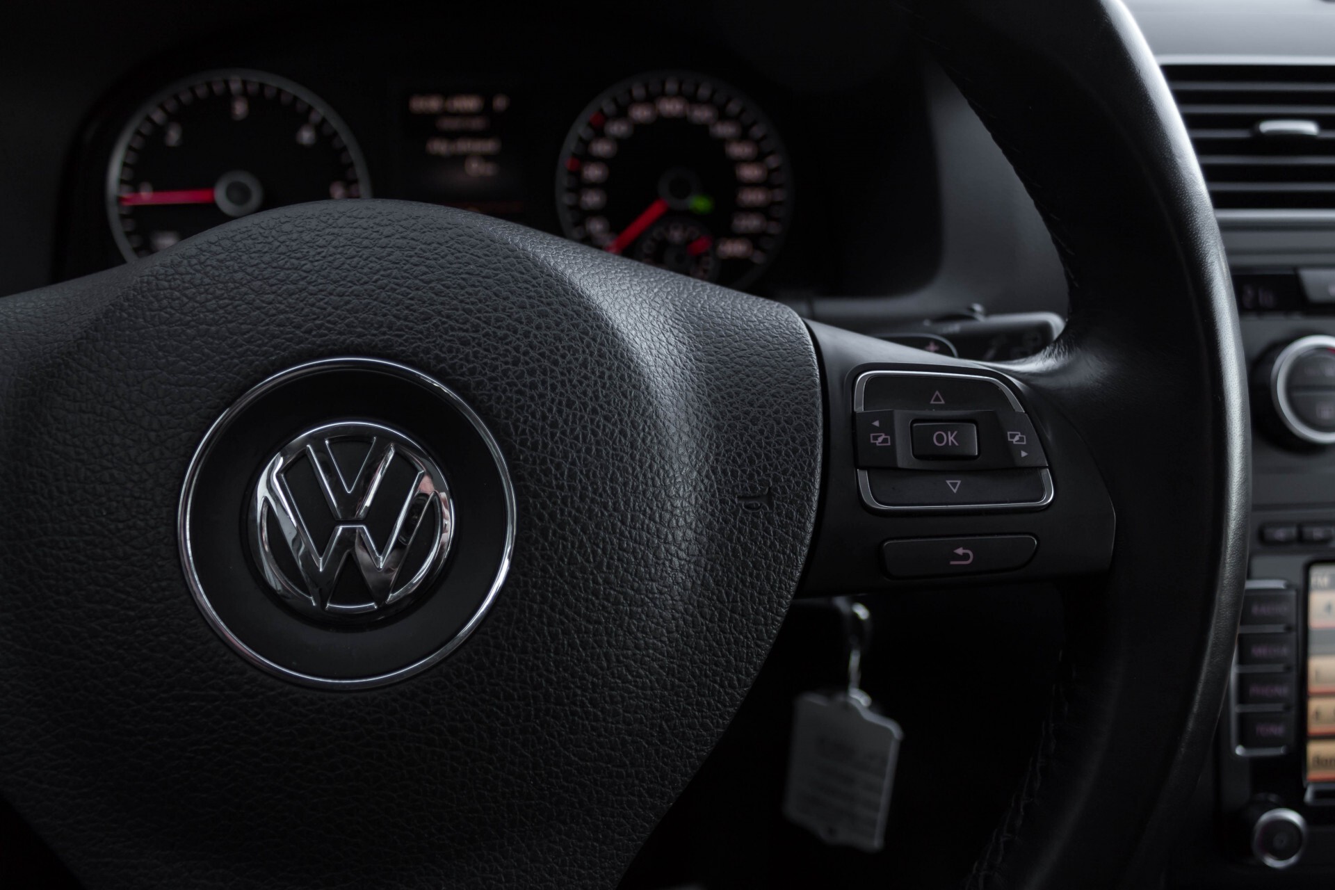 Volkswagen Touran 2.0 TDI Highline 7Persoons 177pk Panorama/Leder/Navi/Camera/Verw-Stln/Trhk/ECC/Xenon Aut Foto 15