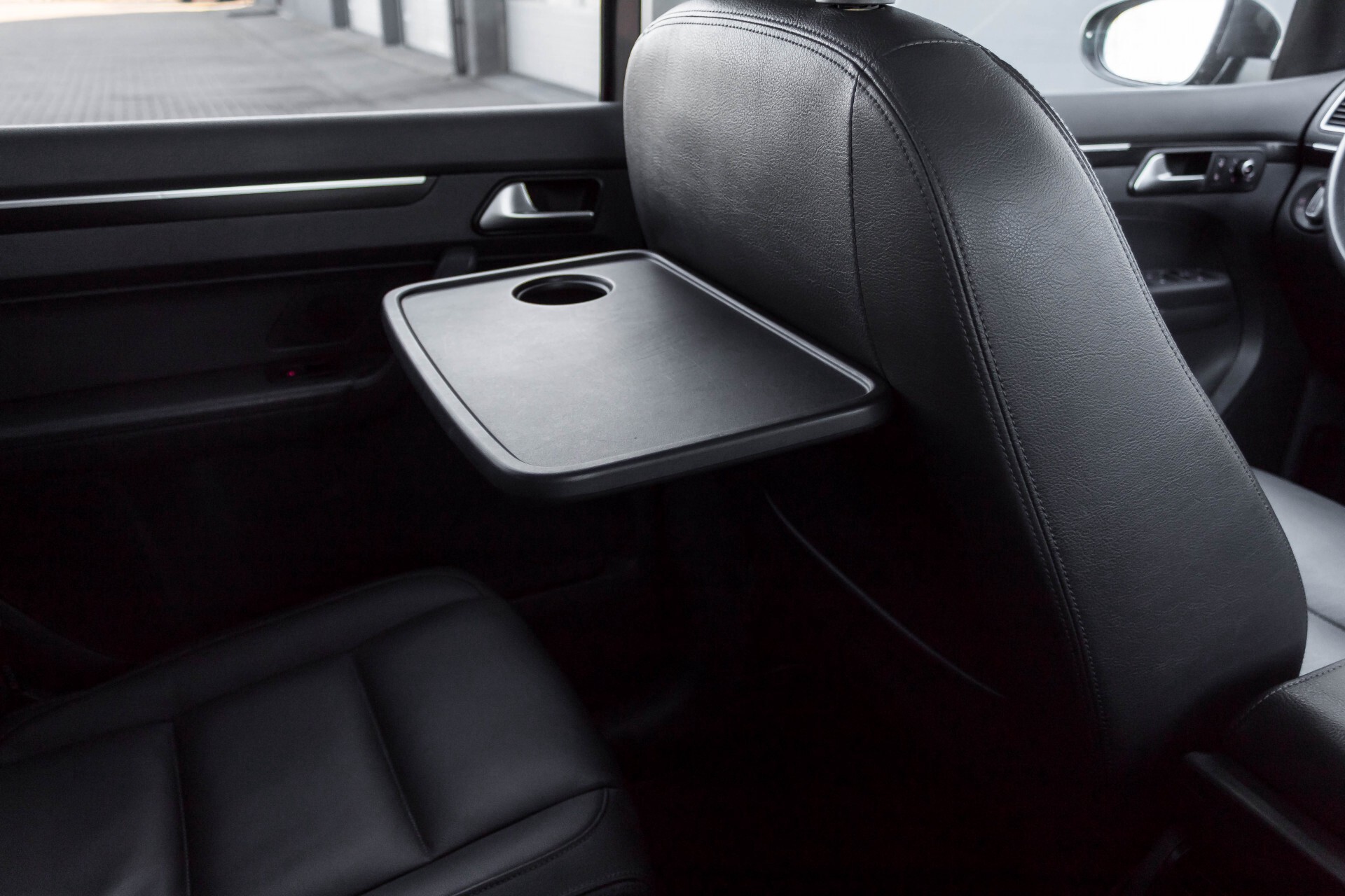 Volkswagen Touran 2.0 TDI Highline 7Persoons 177pk Panorama/Leder/Navi/Camera/Verw-Stln/Trhk/ECC/Xenon Aut Foto 37