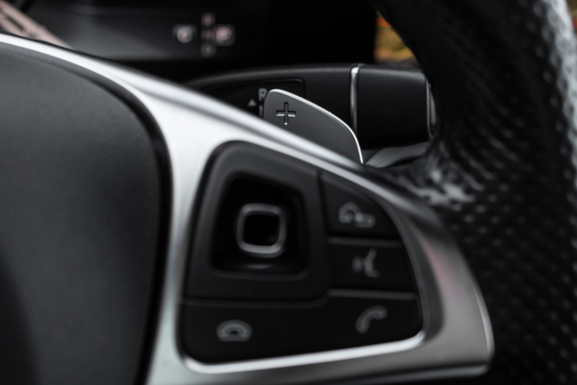 Mercedes-Benz E-Klasse 220 d AMG Night Distronic/Widescreen/Burmester/Schuifdak/Standkachel Aut9 Foto 14