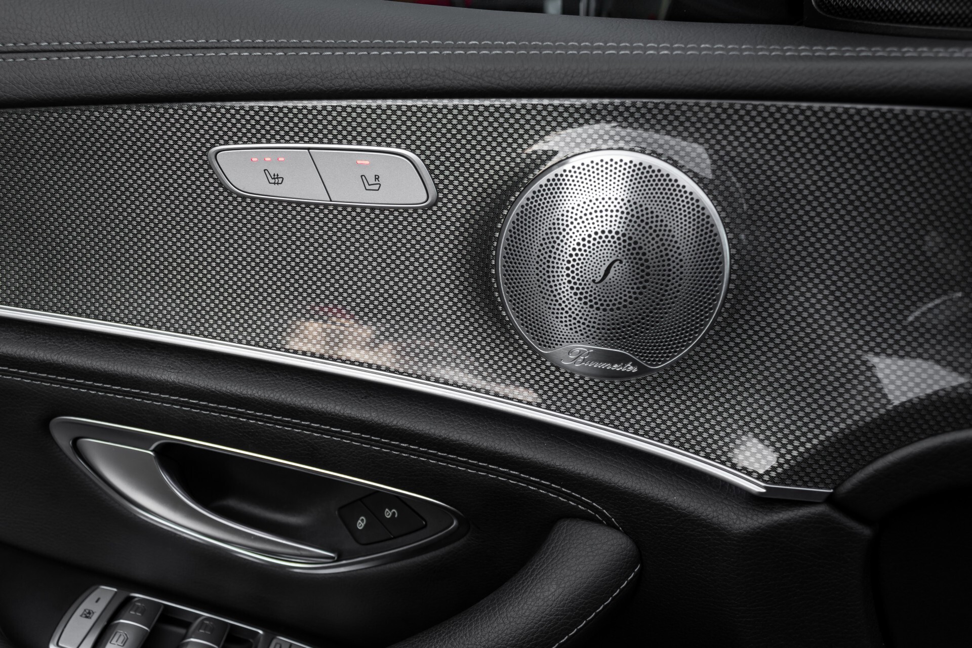 Mercedes-Benz E-Klasse 220 d AMG Night Distronic/Widescreen/Burmester/Schuifdak/Standkachel Aut9 Foto 31