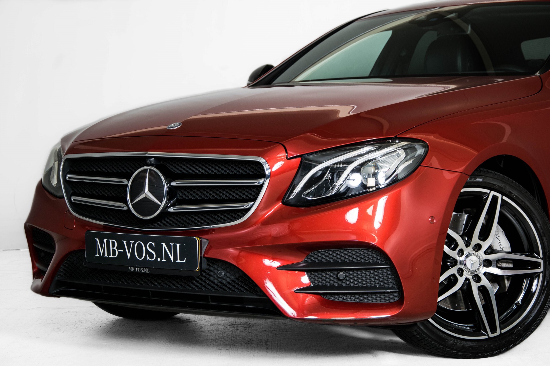 Mercedes-Benz E-Klasse 220 d AMG Night Distronic/Widescreen/Burmester/Schuifdak/Standkachel Aut9 Foto 52