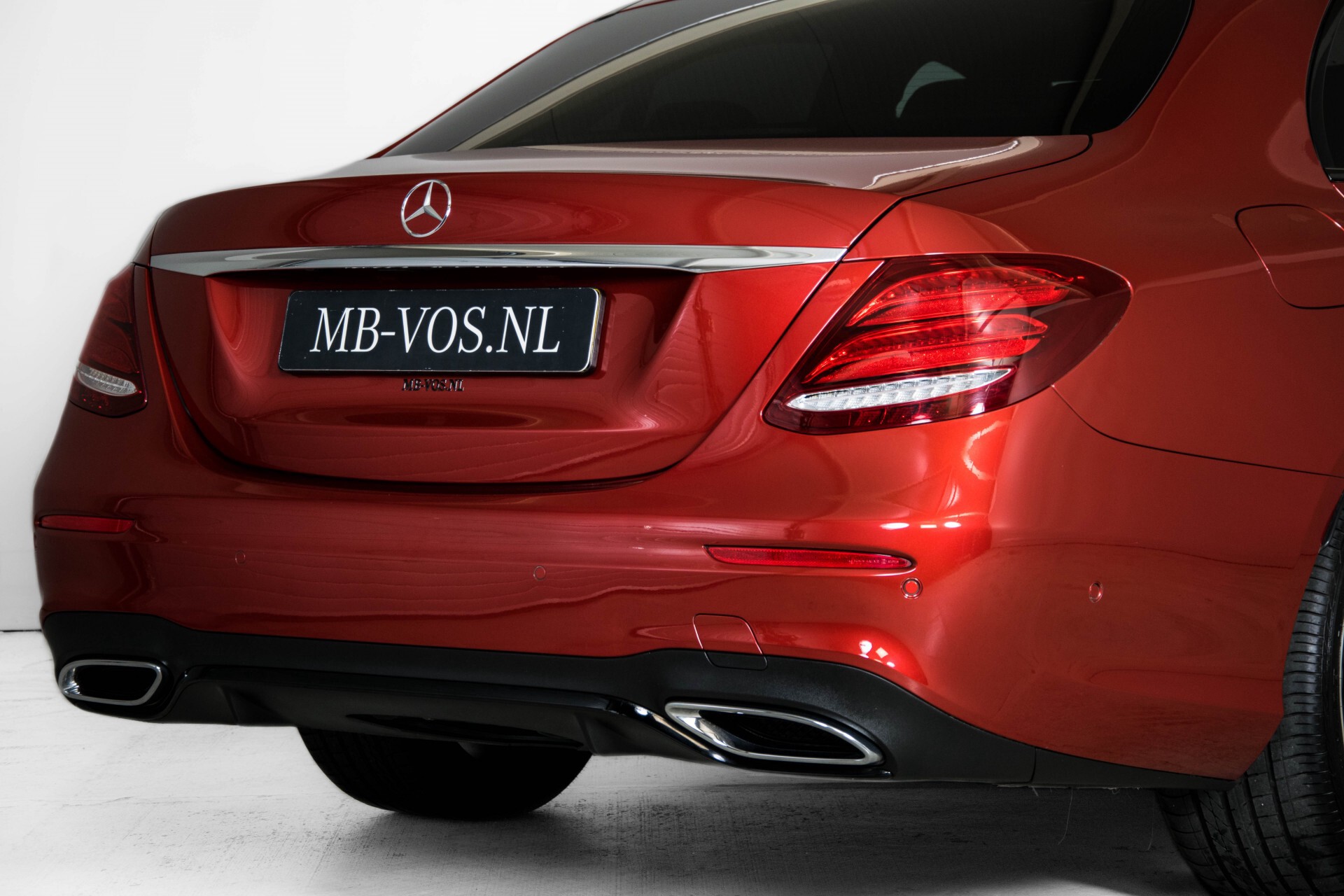 Mercedes-Benz E-Klasse 220 d AMG Night Distronic/Widescreen/Burmester/Schuifdak/Standkachel Aut9 Foto 53