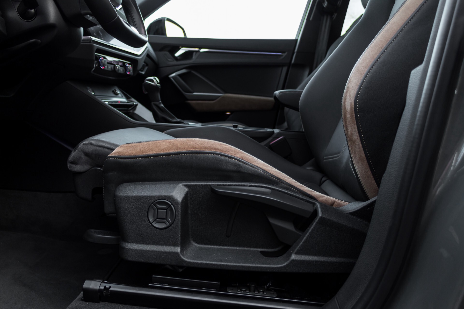 Audi Q3 35 TFSI Advanced Sport Exclusive Blackline Pro Line S-Tronic Foto 18