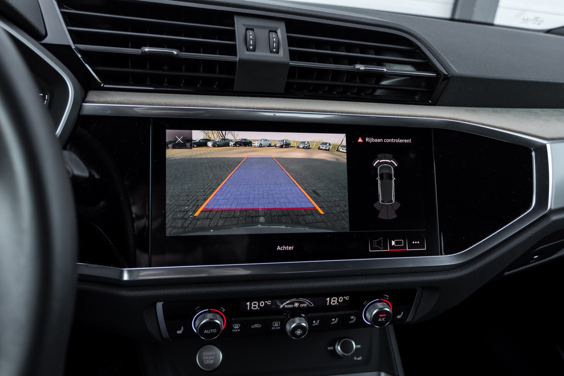 Audi Q3 35 TFSI Advanced Sport Exclusive Blackline Pro Line S-Tronic Foto 32