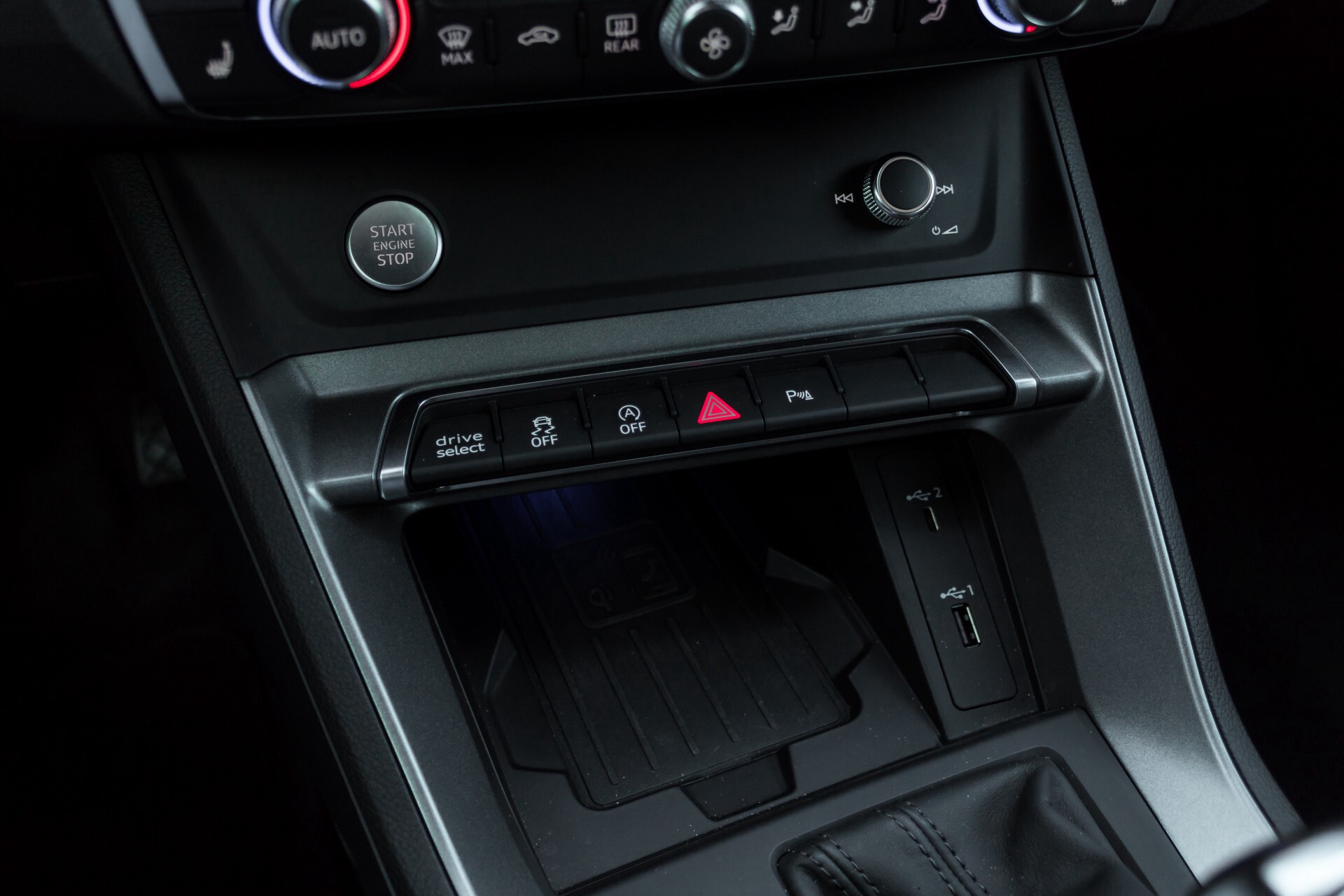 Audi Q3 35 TFSI Advanced Sport Exclusive Blackline Pro Line S-Tronic Foto 33