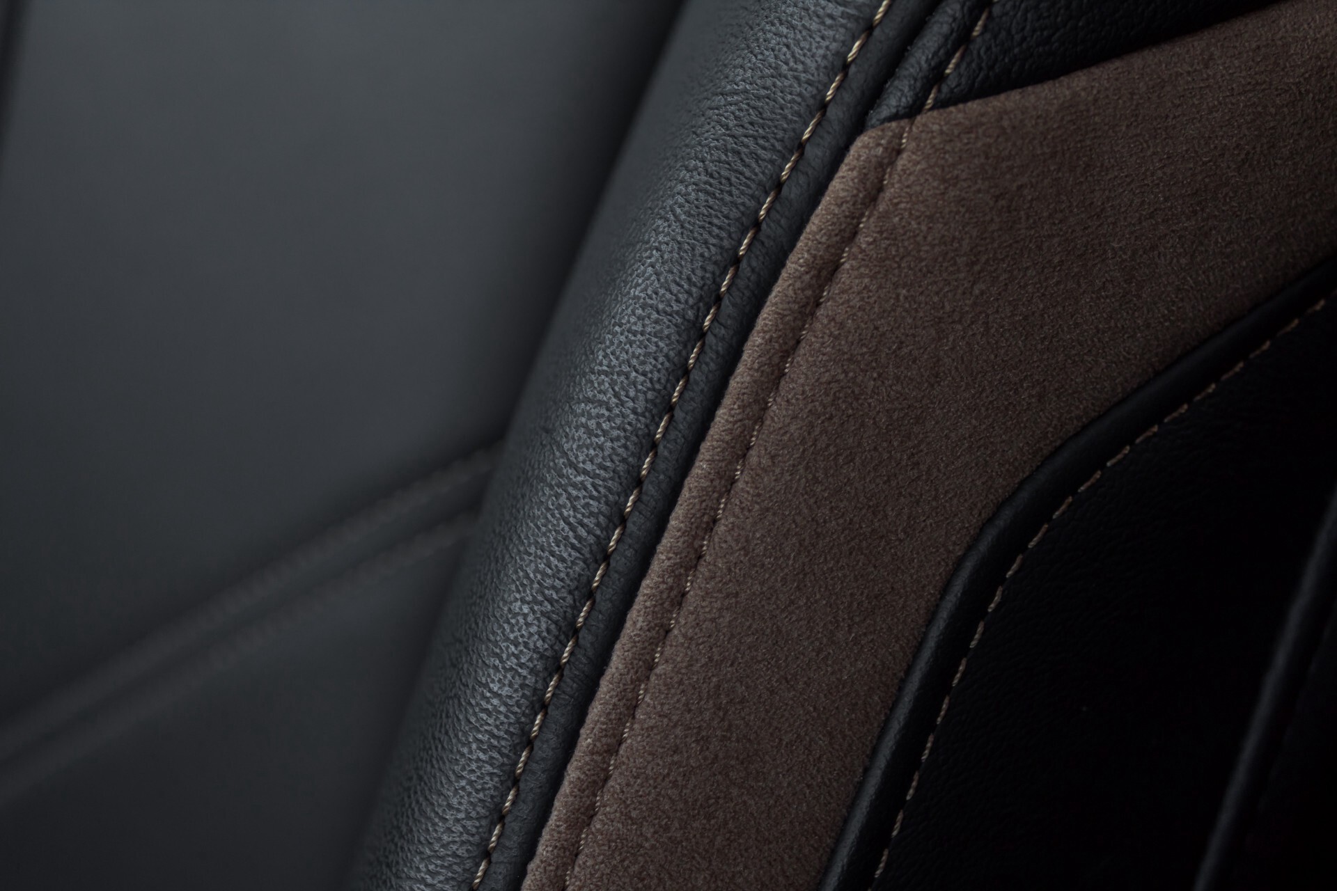 Audi Q3 35 TFSI Advanced Sport Exclusive Blackline Pro Line S-Tronic Foto 38