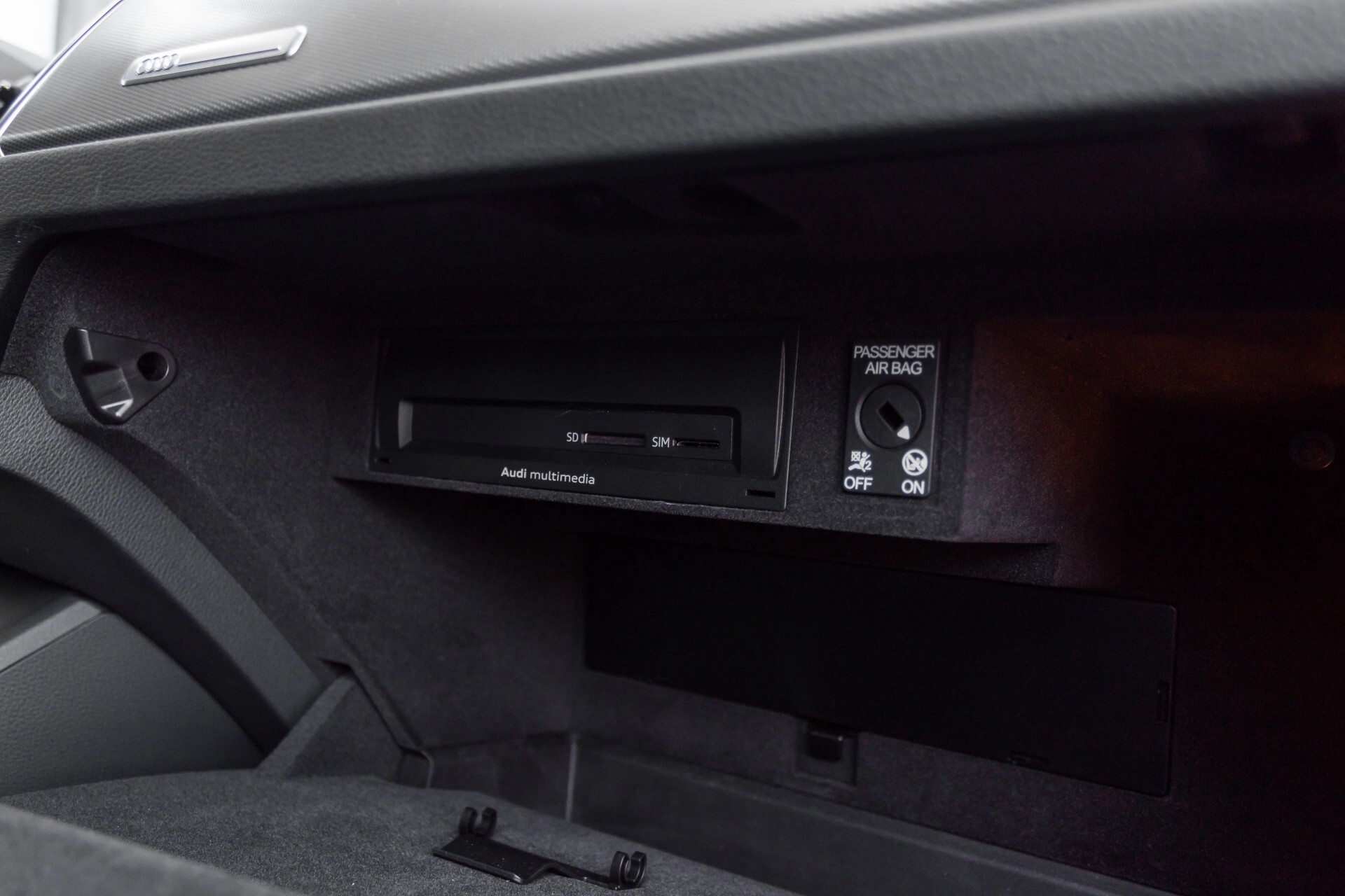 Audi Q3 35 TFSI Advanced Sport Exclusive Blackline Pro Line S-Tronic Foto 40