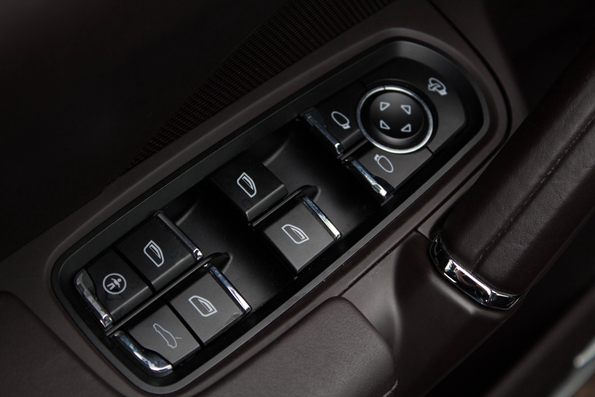 Porsche Cayenne 4.8 Turbo Exclusive/Panorama/Bose/21''/Sportstoelen Aut8 Foto 16