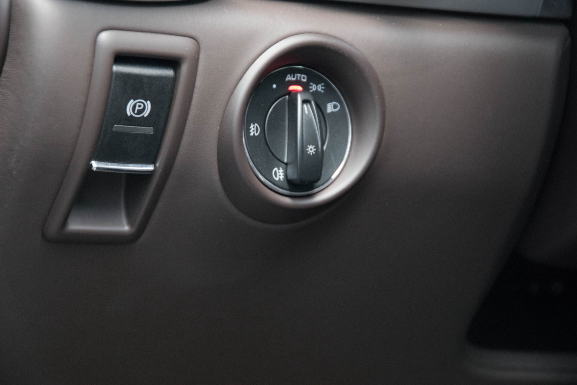 Porsche Cayenne 4.8 Turbo Exclusive/Panorama/Bose/21''/Sportstoelen Aut8 Foto 18