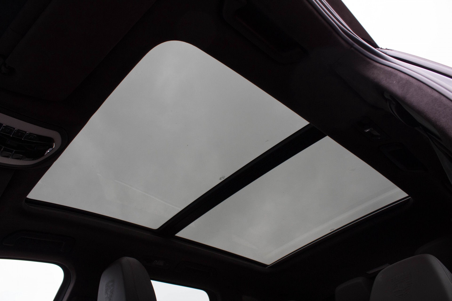 Porsche Cayenne 4.8 Turbo Exclusive/Panorama/Bose/21''/Sportstoelen Aut8 Foto 33