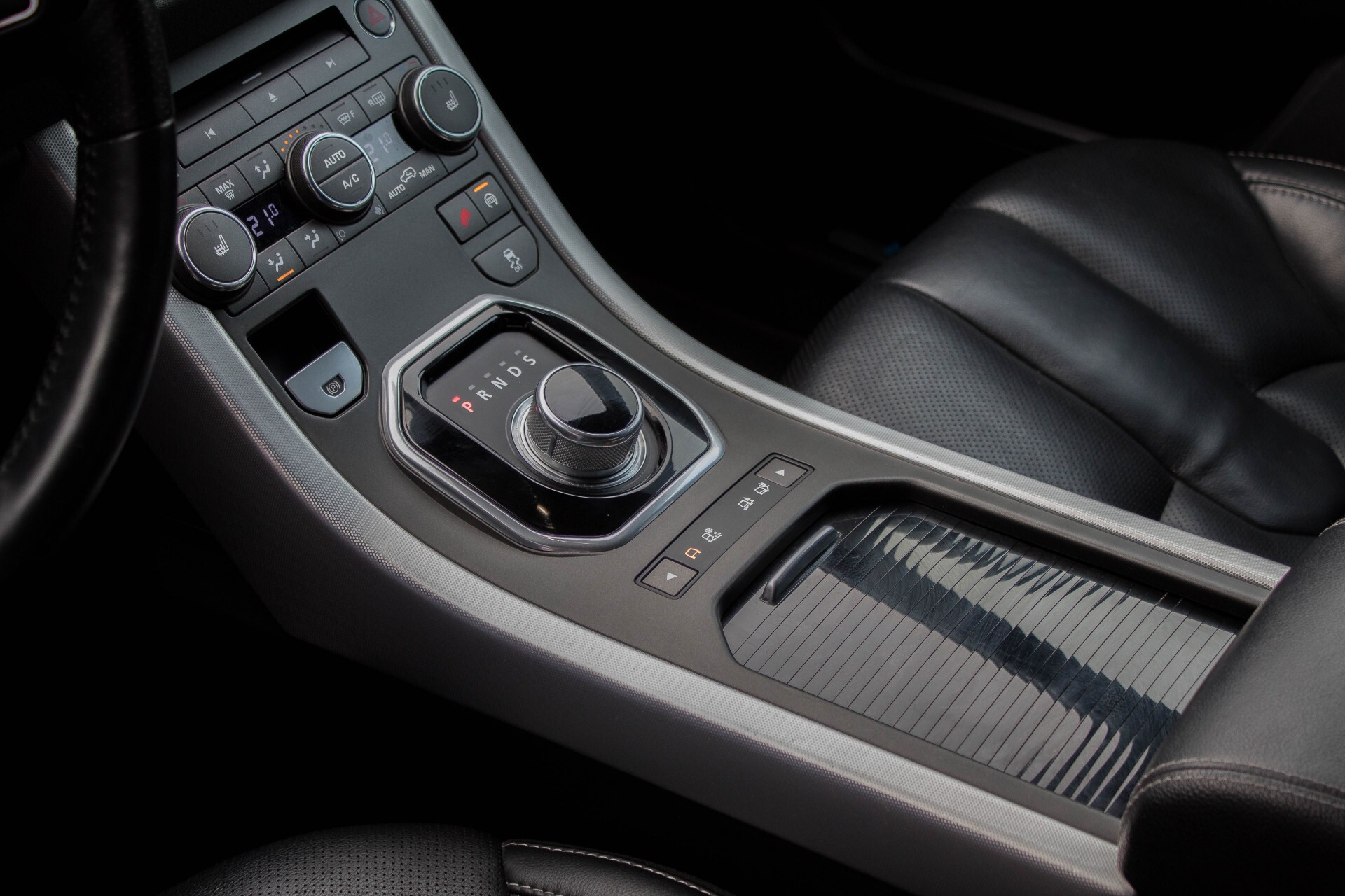 Land Rover Range Rover Evoque 2.2 TD4 4WD Dynamic Blackpack/Meridian/Camera/Panorama Aut9 Foto 15