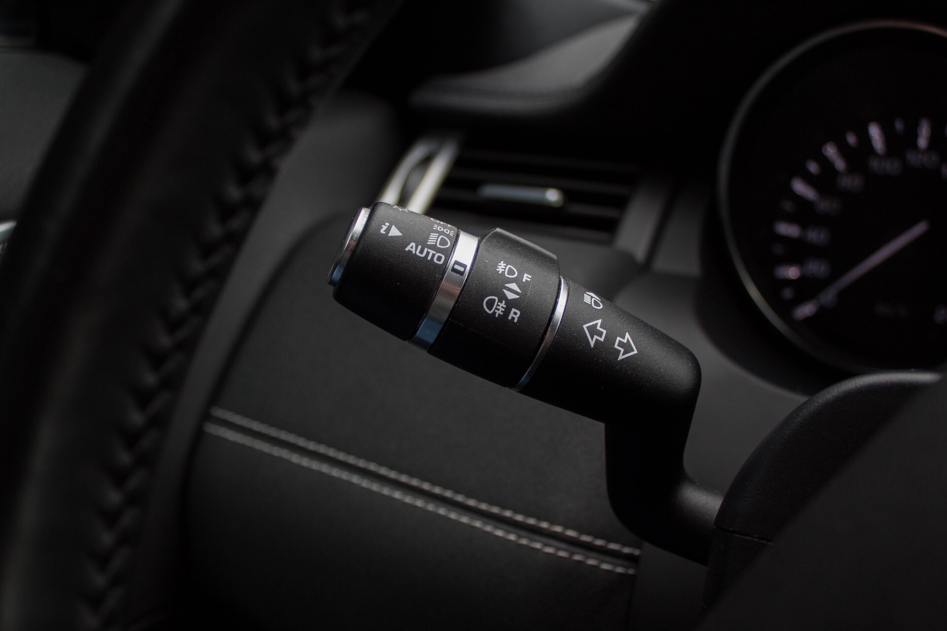 Land Rover Range Rover Evoque 2.2 TD4 4WD Dynamic Blackpack/Meridian/Camera/Panorama Aut9 Foto 26