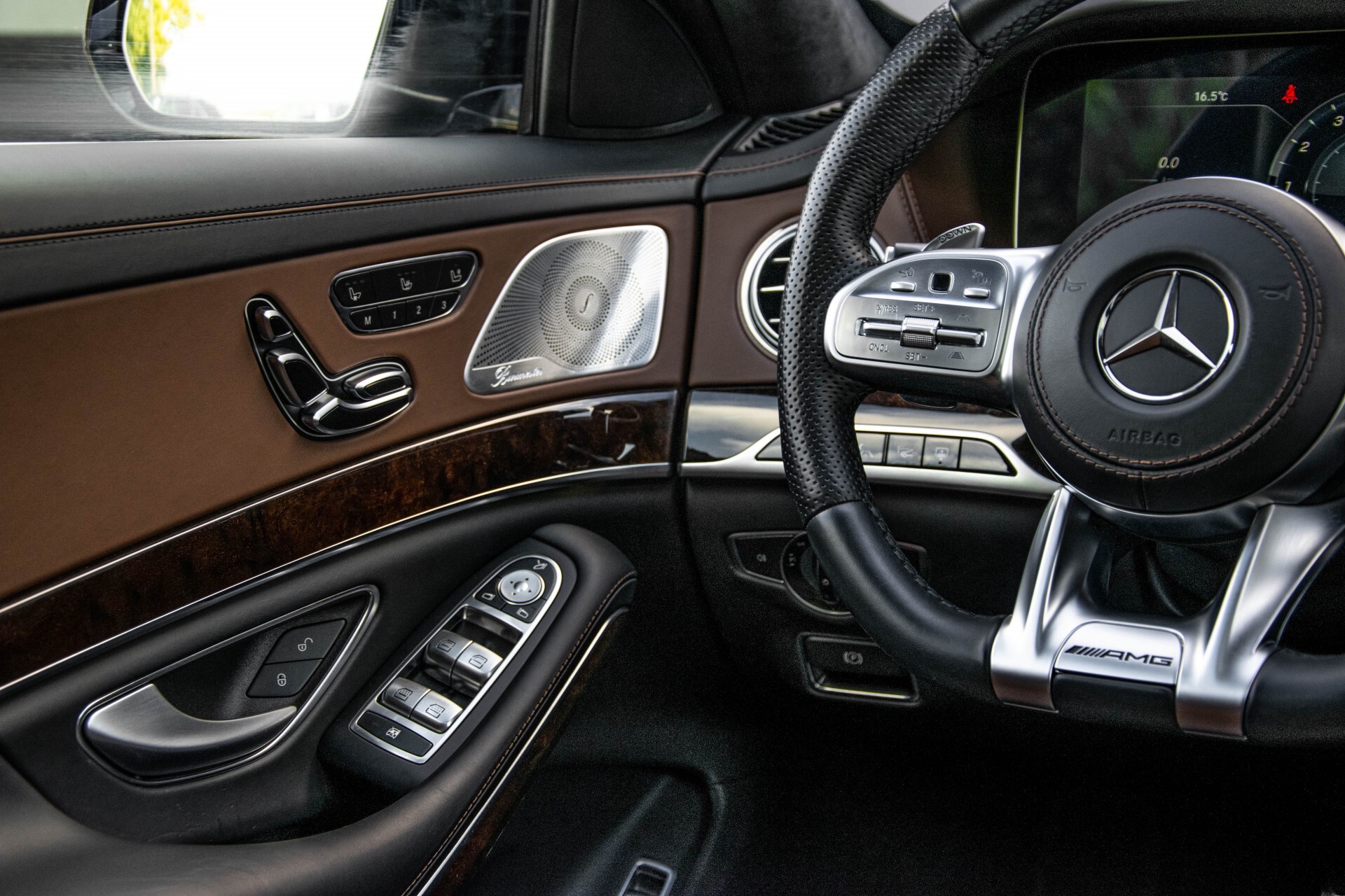 Mercedes-Benz S-Klasse 560 4-M Lang AMG Plus Exclusive Entertainment/Massage Aut9 Foto 19