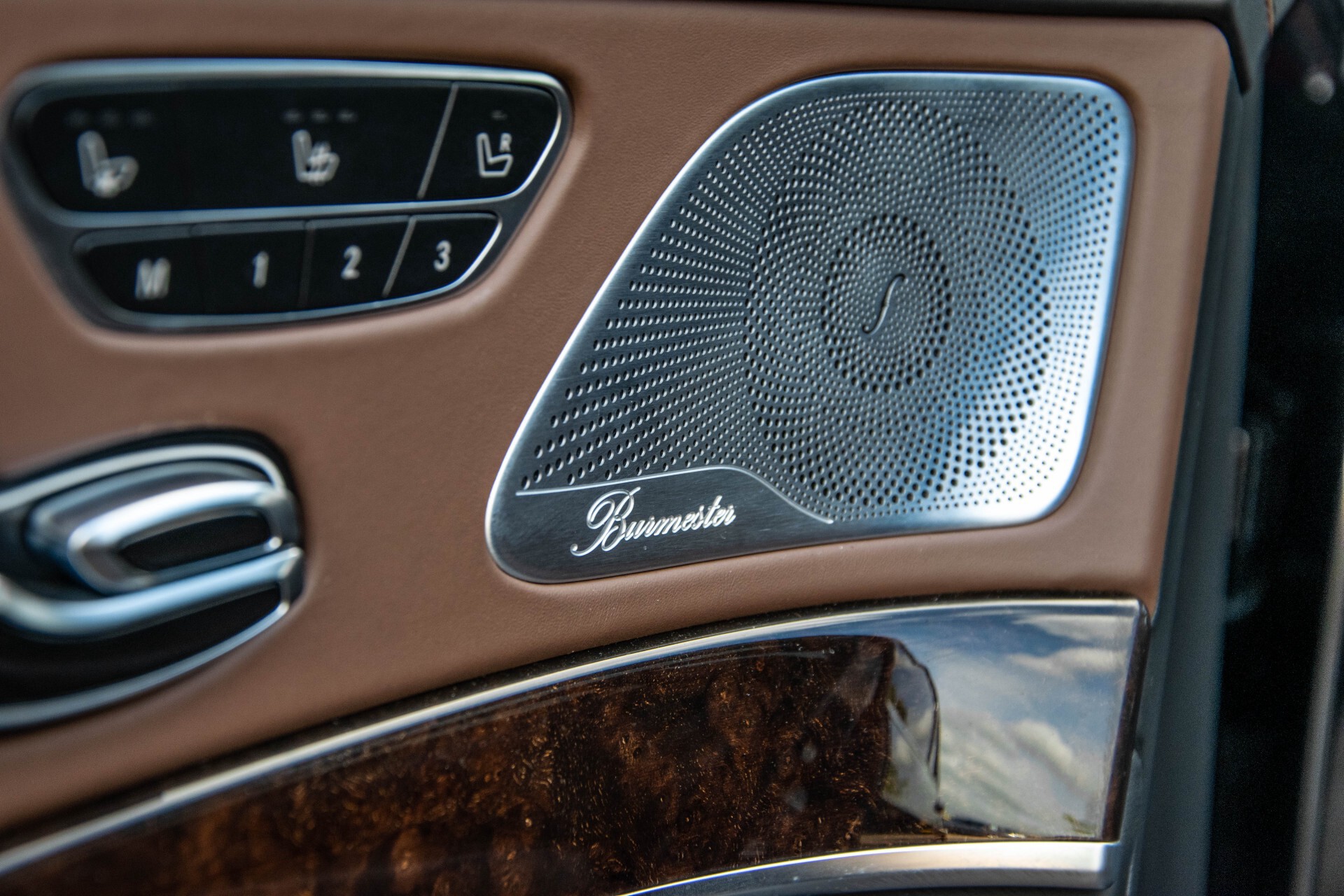 Mercedes-Benz S-Klasse 560 4-M Lang AMG Plus Exclusive Entertainment/Massage Aut9 Foto 35