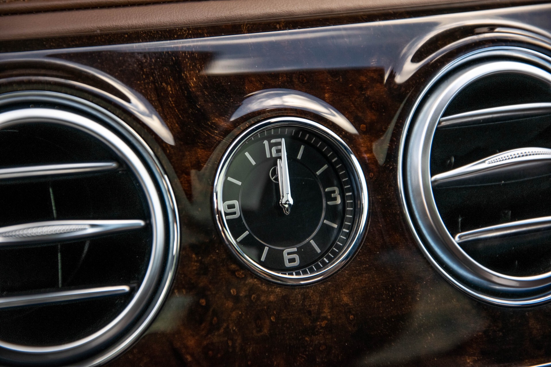 Mercedes-Benz S-Klasse 560 4-M Lang AMG Plus Exclusive Entertainment/Massage Aut9 Foto 37