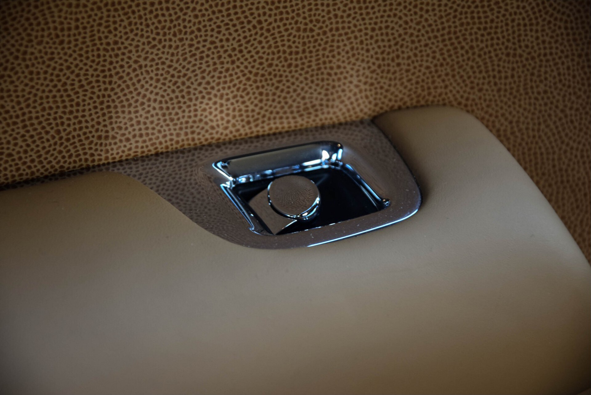 Rolls-Royce Wraith 6.6 V12 Starlight/Mansory/Comfortacces/Driversassist/360camera Aut Foto 14