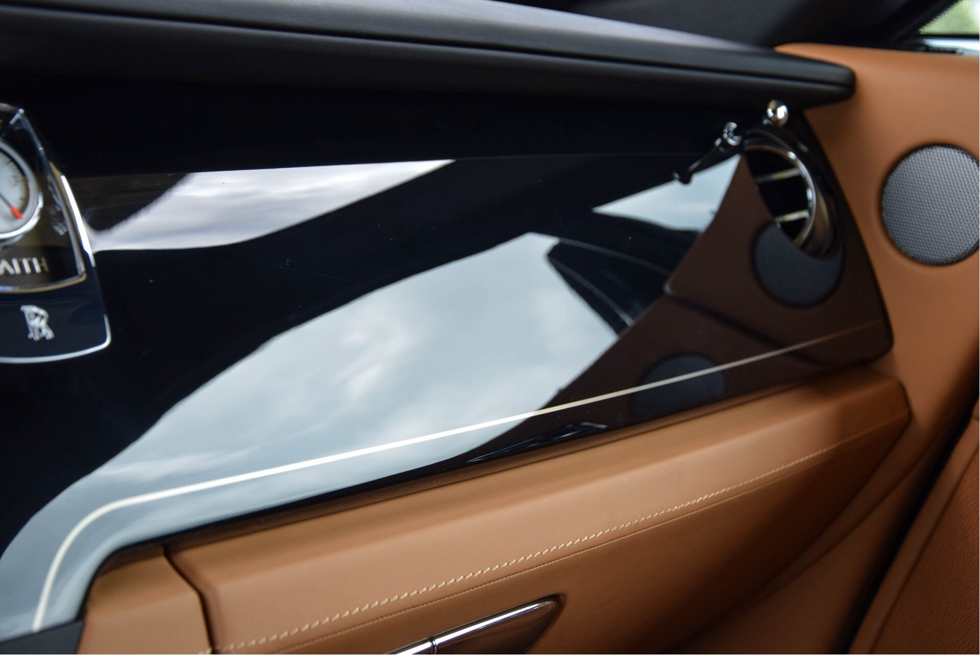 Rolls-Royce Wraith 6.6 V12 Starlight/Mansory/Comfortacces/Driversassist/360camera Aut Foto 20