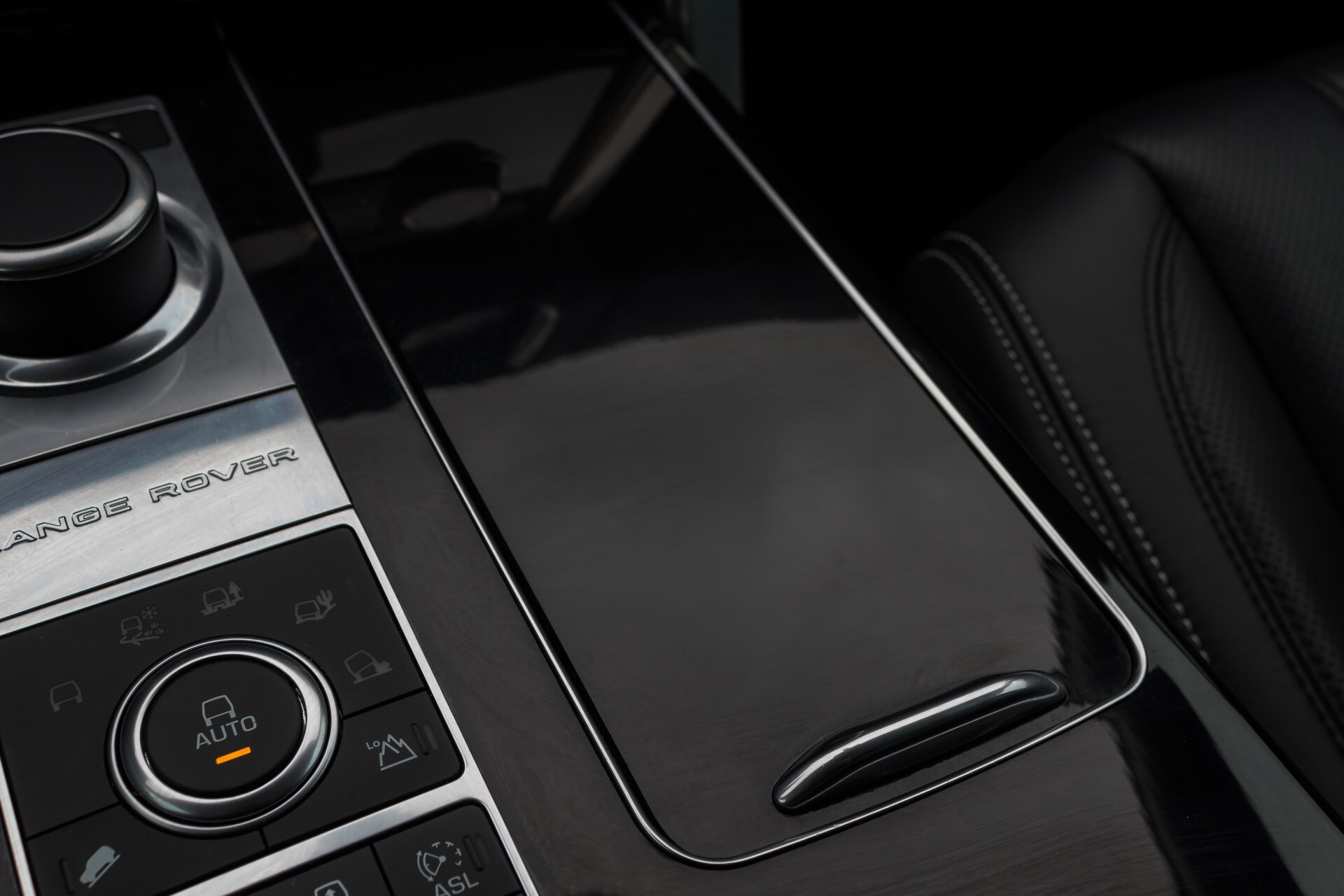Land Rover Range Rover 4.4 SDV8 Autobiography Massage4x/Adaptive Cruise/Keyless/HUD Aut8 Foto 28