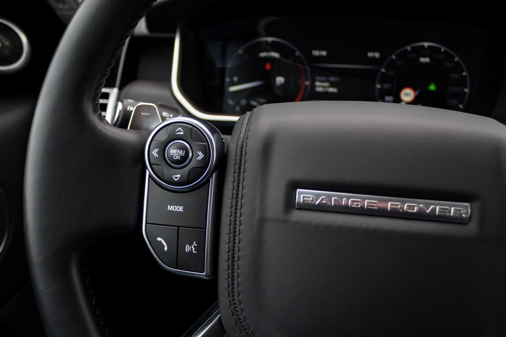 Land Rover Range Rover 4.4 SDV8 Autobiography Massage4x/Adaptive Cruise/Keyless/HUD Aut8 Foto 8