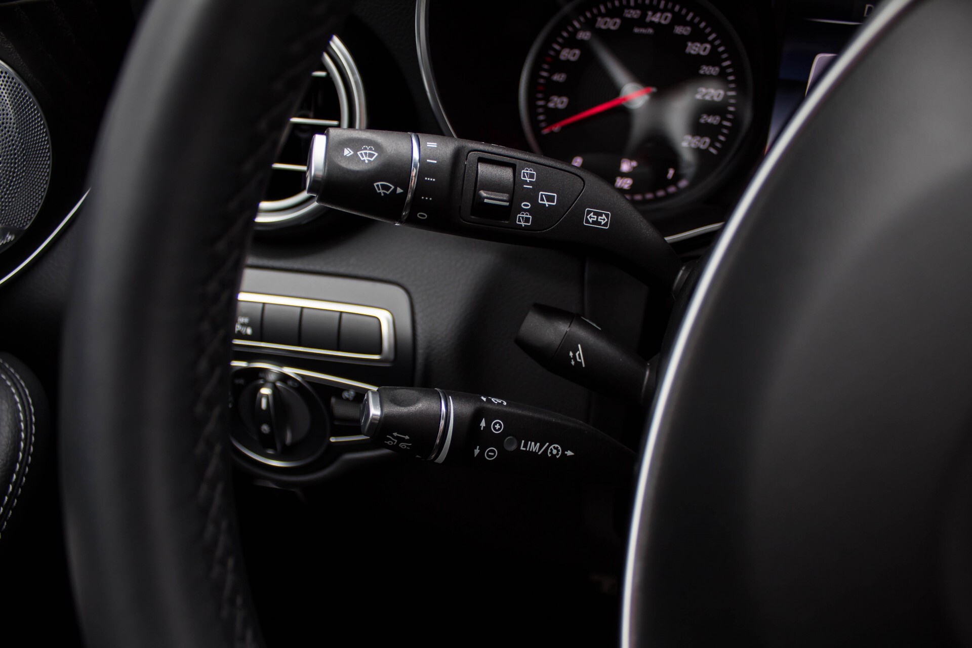 Mercedes-Benz GLC 300 4-AMG Panorama Distronic/Keyless/Burmester/Memory/Night Aut9 Foto 10