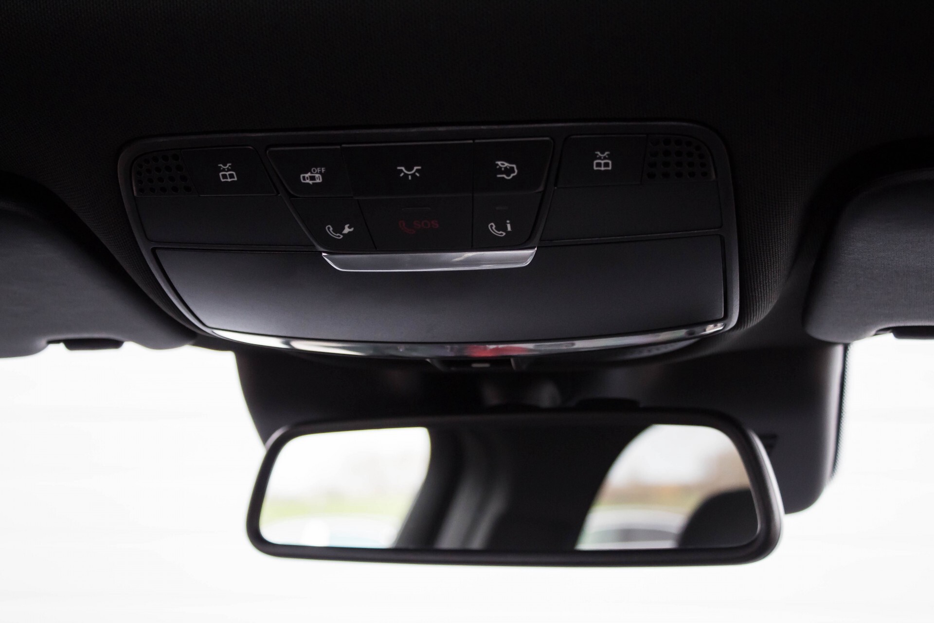 Mercedes-Benz GLC 300 4-AMG Panorama Distronic/Keyless/Burmester/Memory/Night Aut9 Foto 34