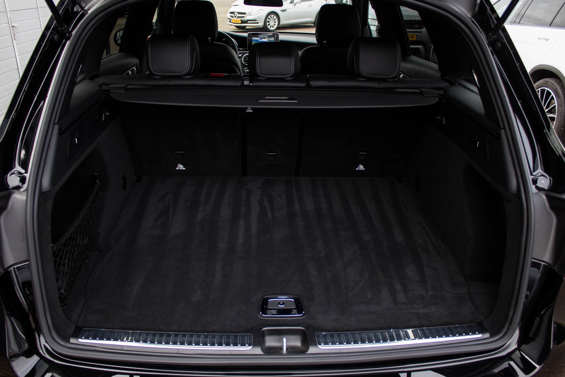 Mercedes-Benz GLC 300 4-AMG Panorama Distronic/Keyless/Burmester/Memory/Night Aut9 Foto 36