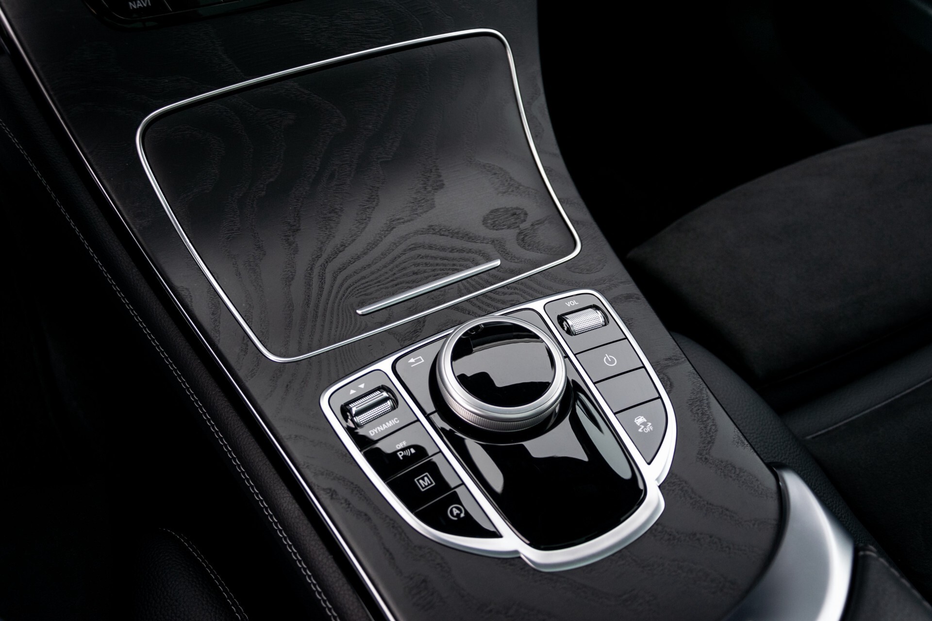 Mercedes-Benz GLC 250 4-M AMG Night Panorama Burmester/Memory/DAB Aut9 Foto 36