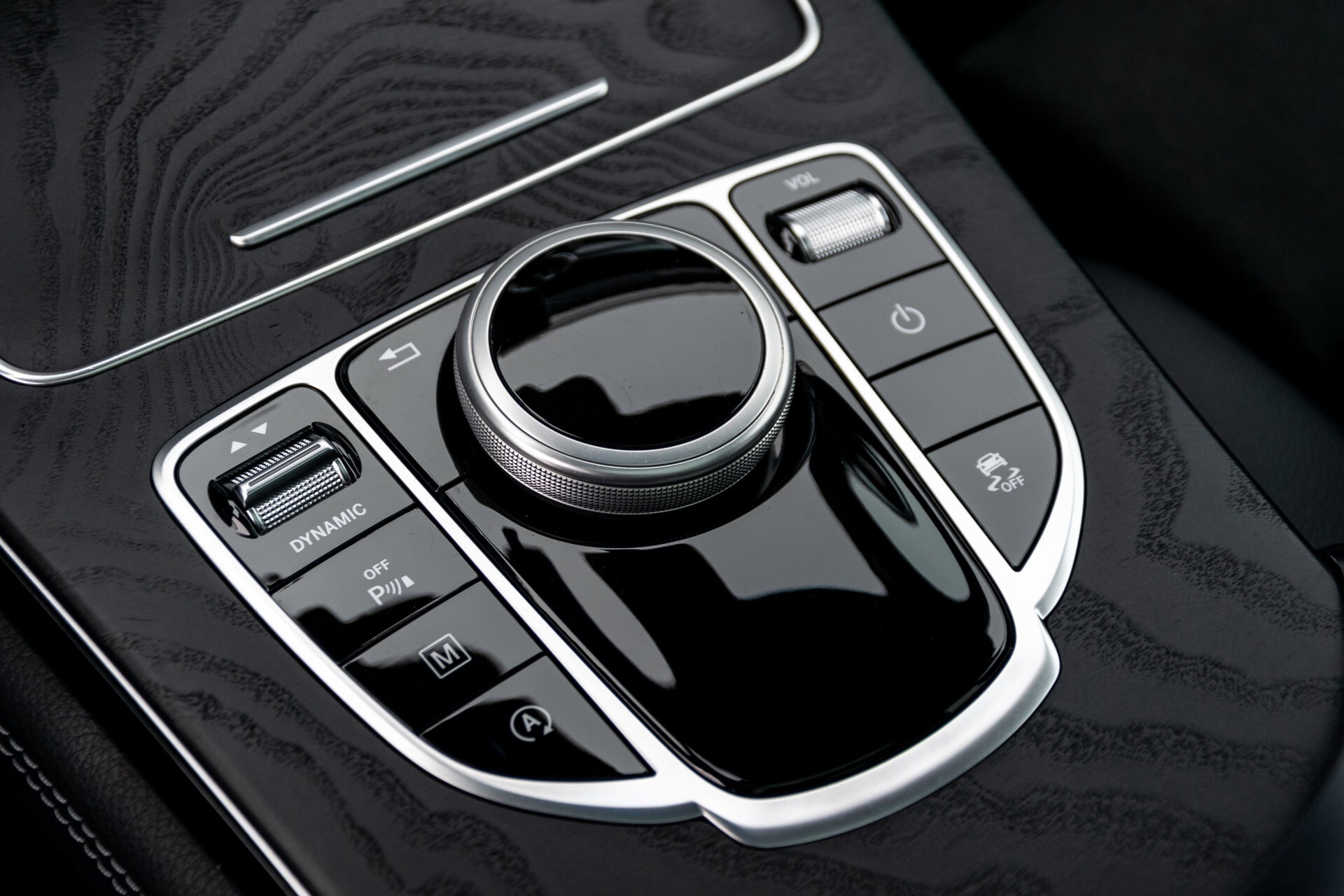 Mercedes-Benz GLC 250 4-M AMG Night Panorama Burmester/Memory/DAB Aut9 Foto 38