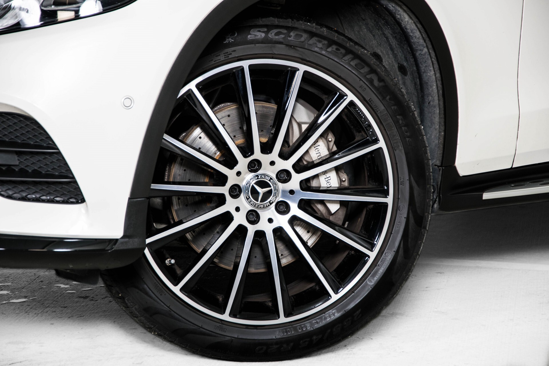 Mercedes-Benz GLC 250 4-M AMG Night Panorama Burmester/Memory/DAB Aut9 Foto 55