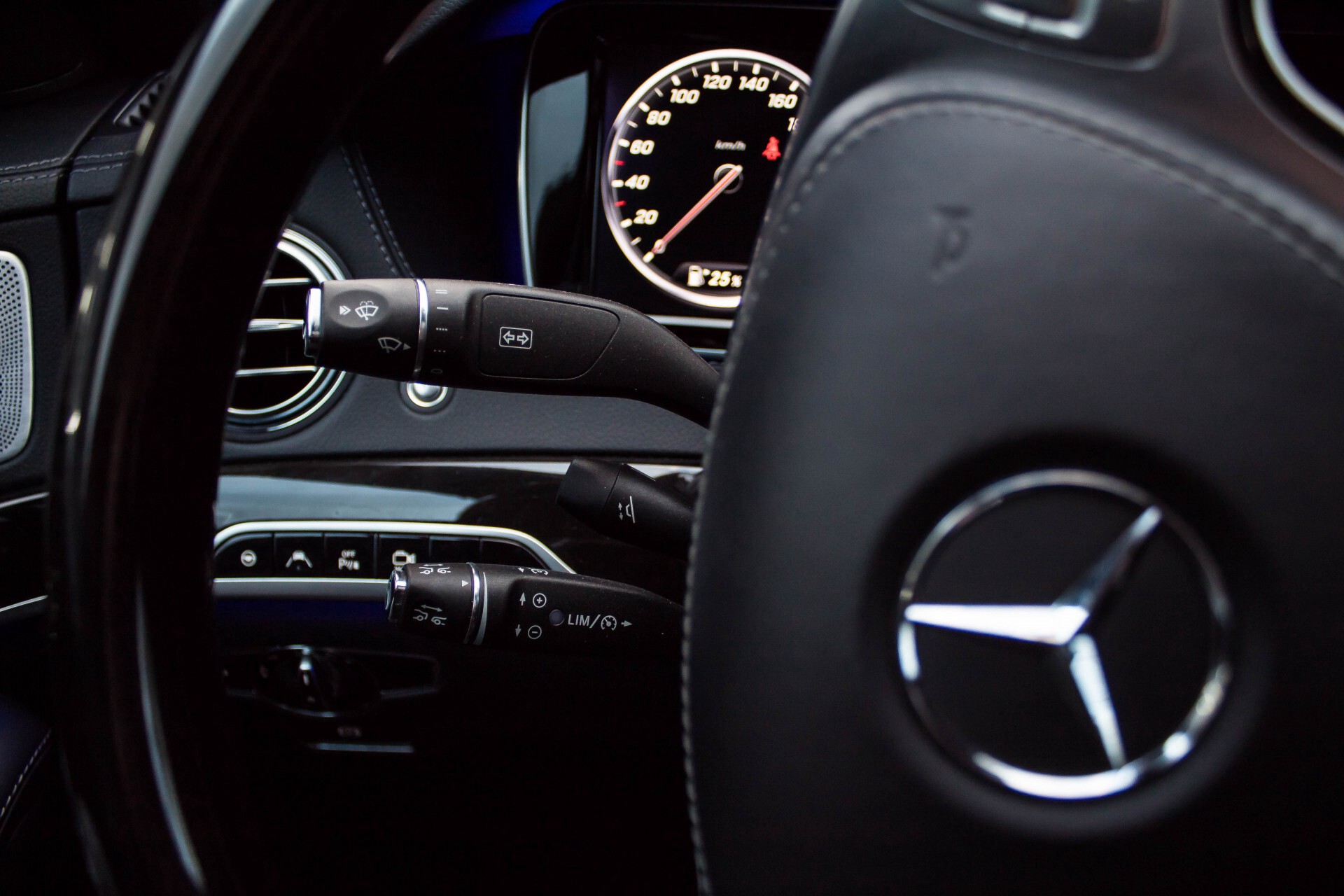 Mercedes-Benz S-Klasse 350 BlueTEC 63 AMG Panorama/Distronic/Keyless/Massage/Burmester Aut7 Foto 14