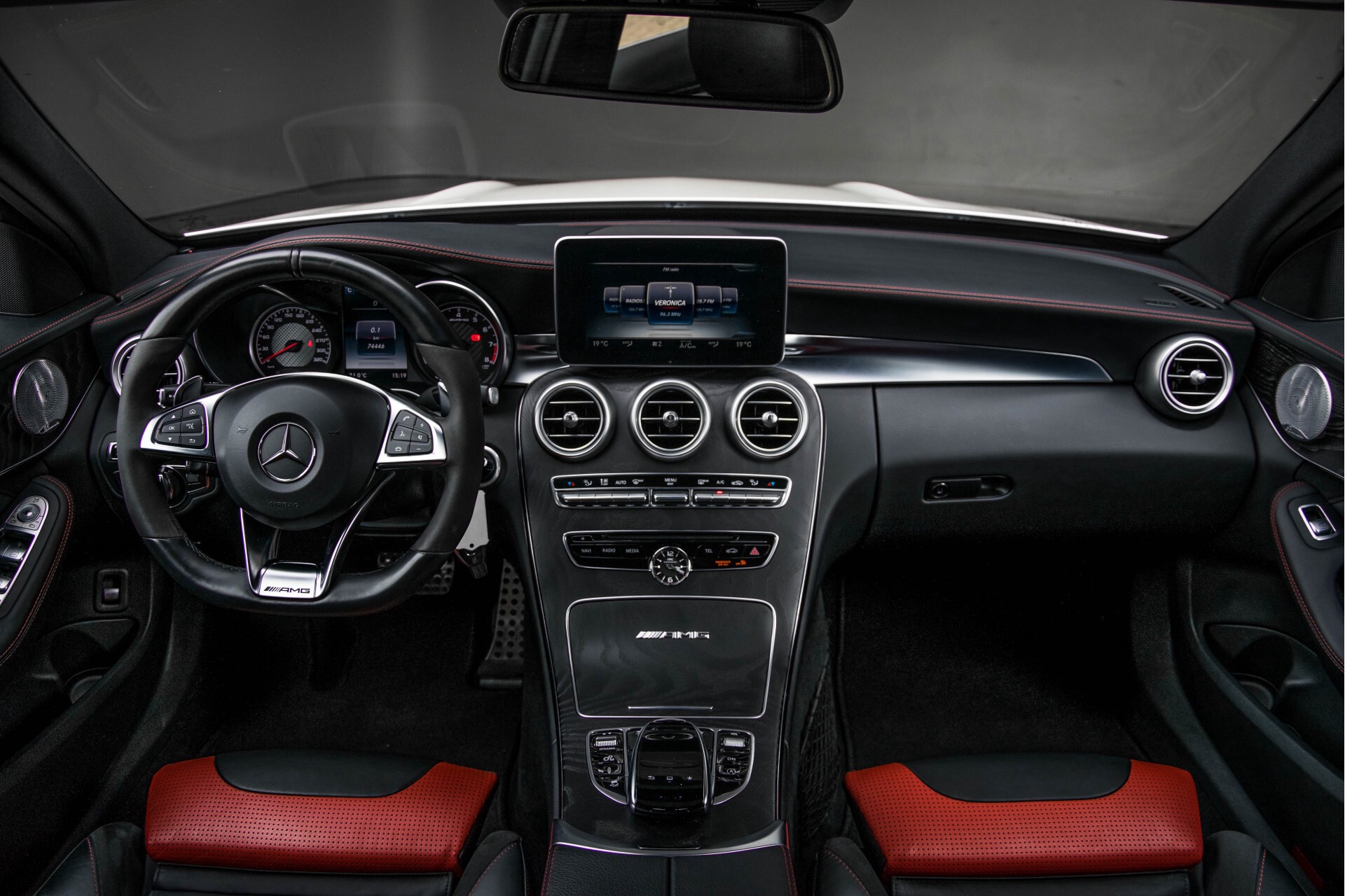 Mercedes-Benz C-Klasse 63 AMG Panorama Nappa/Spoorpakket/Camera/Performance stuur Aut7 Foto 7