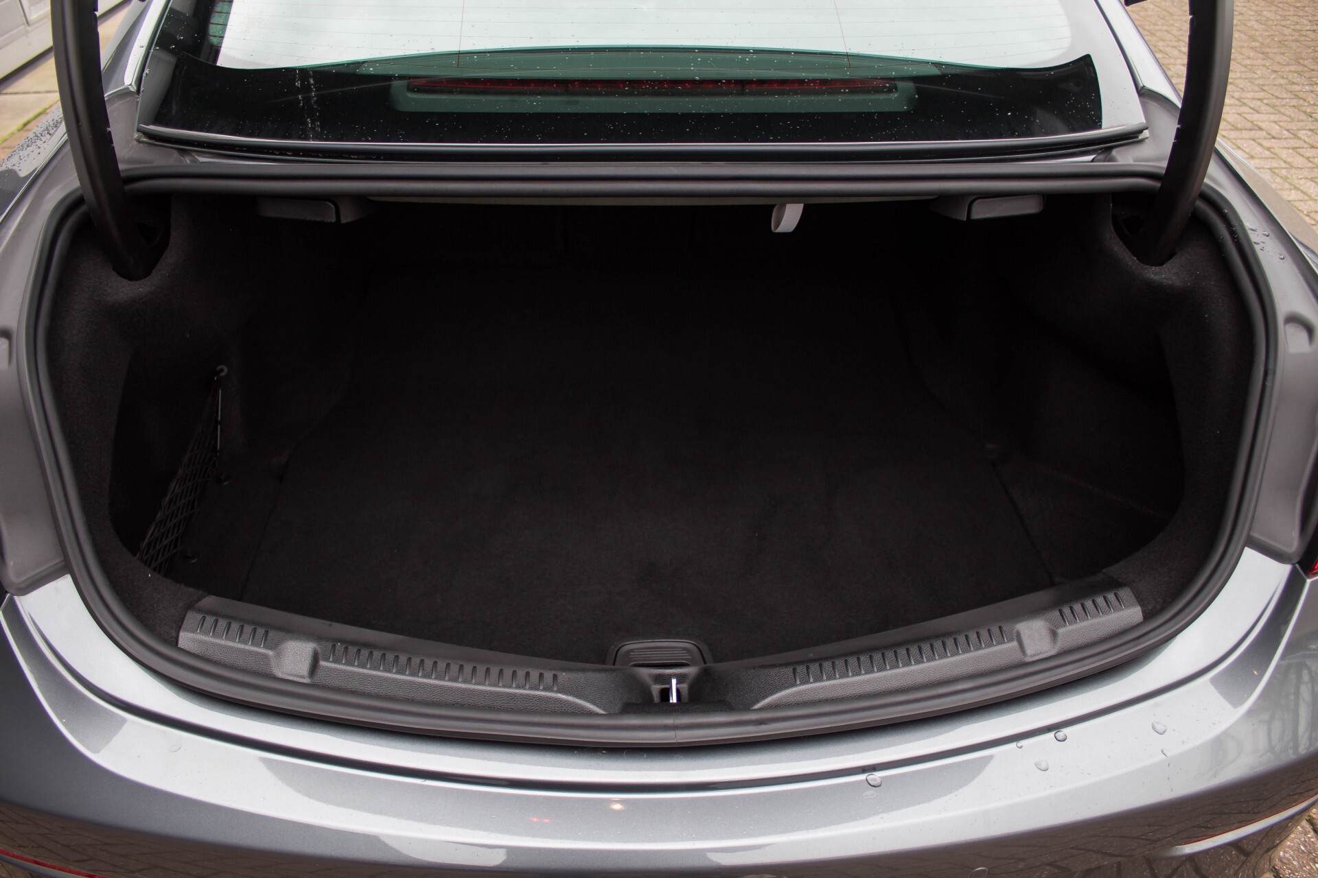 Mercedes-Benz E-Klasse Coupé 200 AMG Comand/Leder/LED Aut9 Foto 36