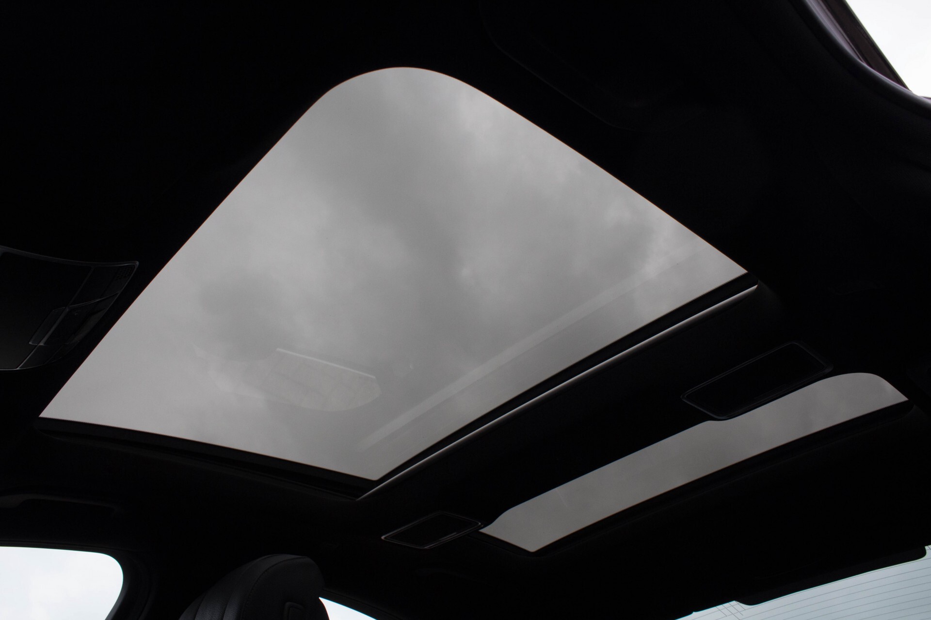 Mercedes-Benz S-Klasse 350 Bluetec Prestige/Pano/Camera/Distronic/Memory/Wegkl-Trekhaak 1ste eigenaar Aut7 Foto 33