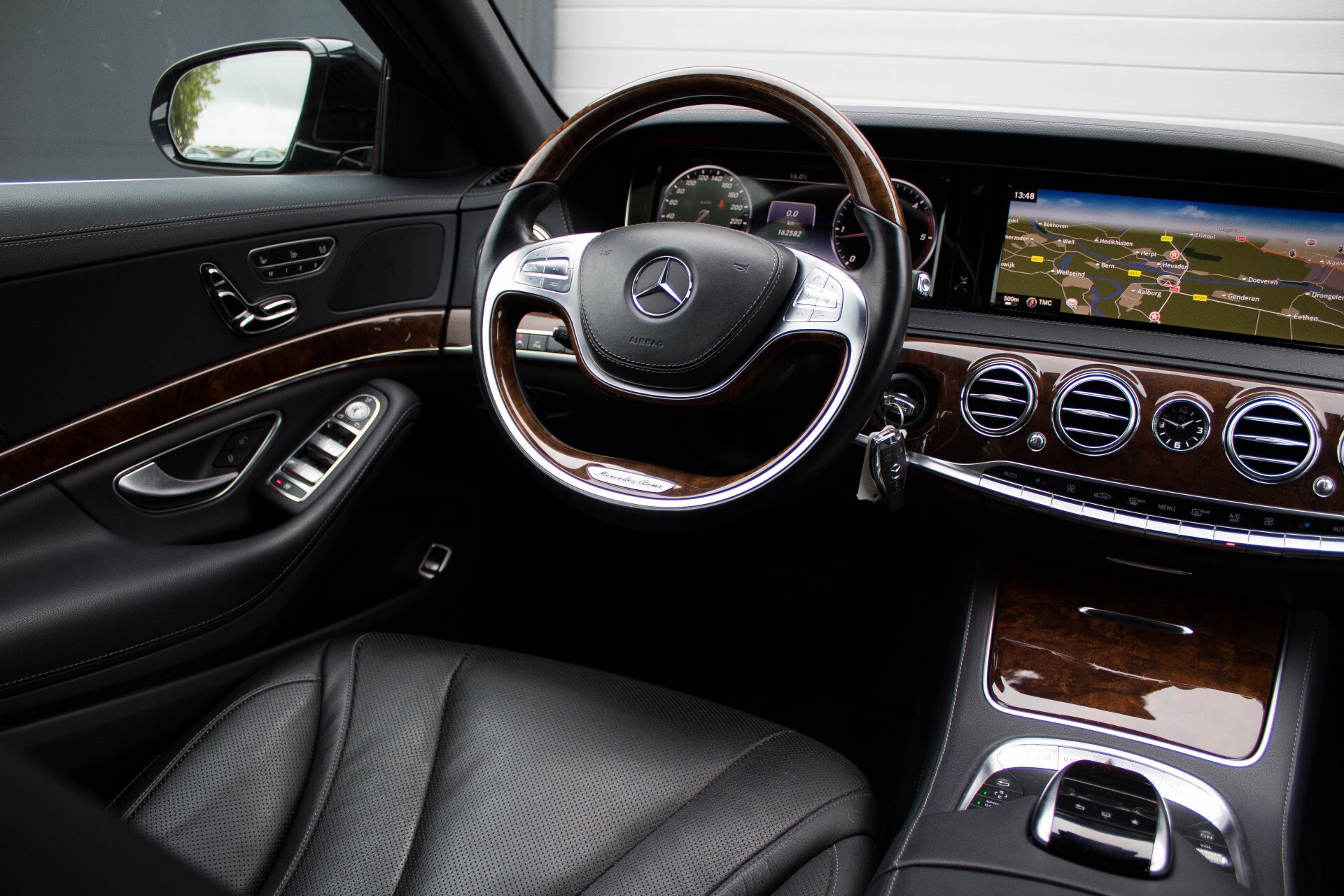 Mercedes-Benz S-Klasse 350 Bluetec Prestige/Pano/Camera/Distronic/Memory/Wegkl-Trekhaak 1ste eigenaar Aut7 Foto 6