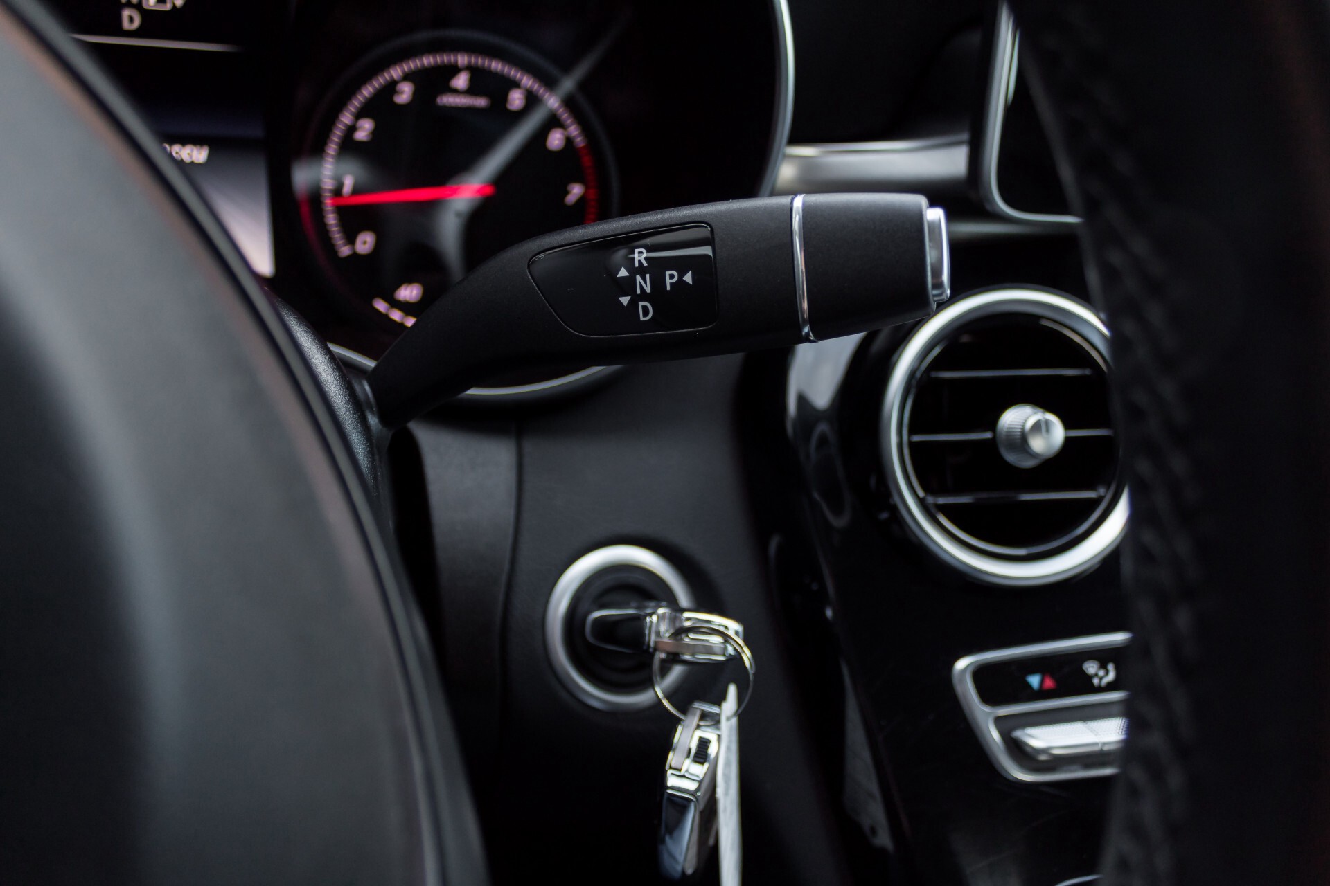 Mercedes-Benz C-Klasse 180 Avantgarde Schuifdak/Spoorpakket Aut7 Foto 12