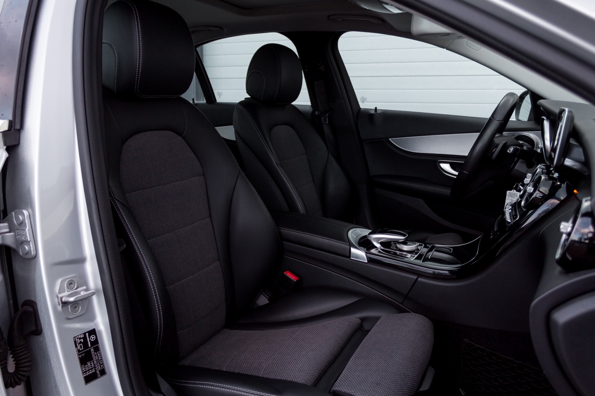 Mercedes-Benz C-Klasse 180 Avantgarde Schuifdak/Spoorpakket Aut7 Foto 3