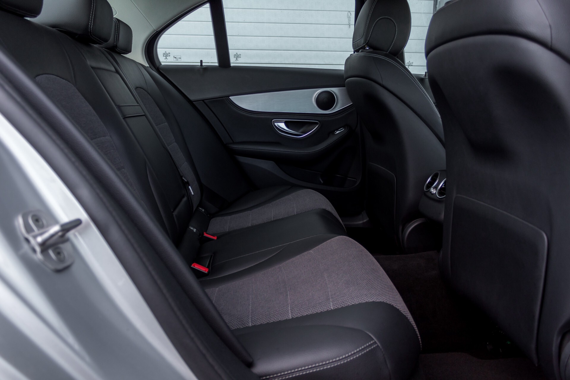 Mercedes-Benz C-Klasse 180 Avantgarde Schuifdak/Spoorpakket Aut7 Foto 4