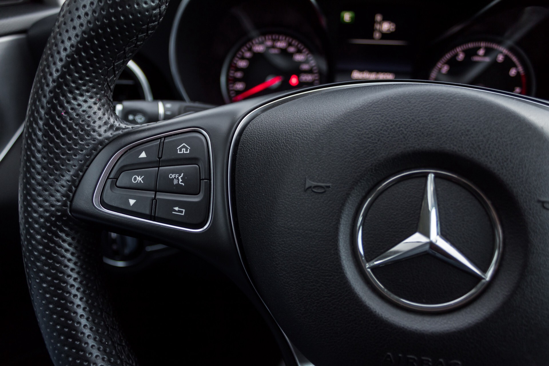 Mercedes-Benz C-Klasse 180 Avantgarde Schuifdak/Spoorpakket Aut7 Foto 9