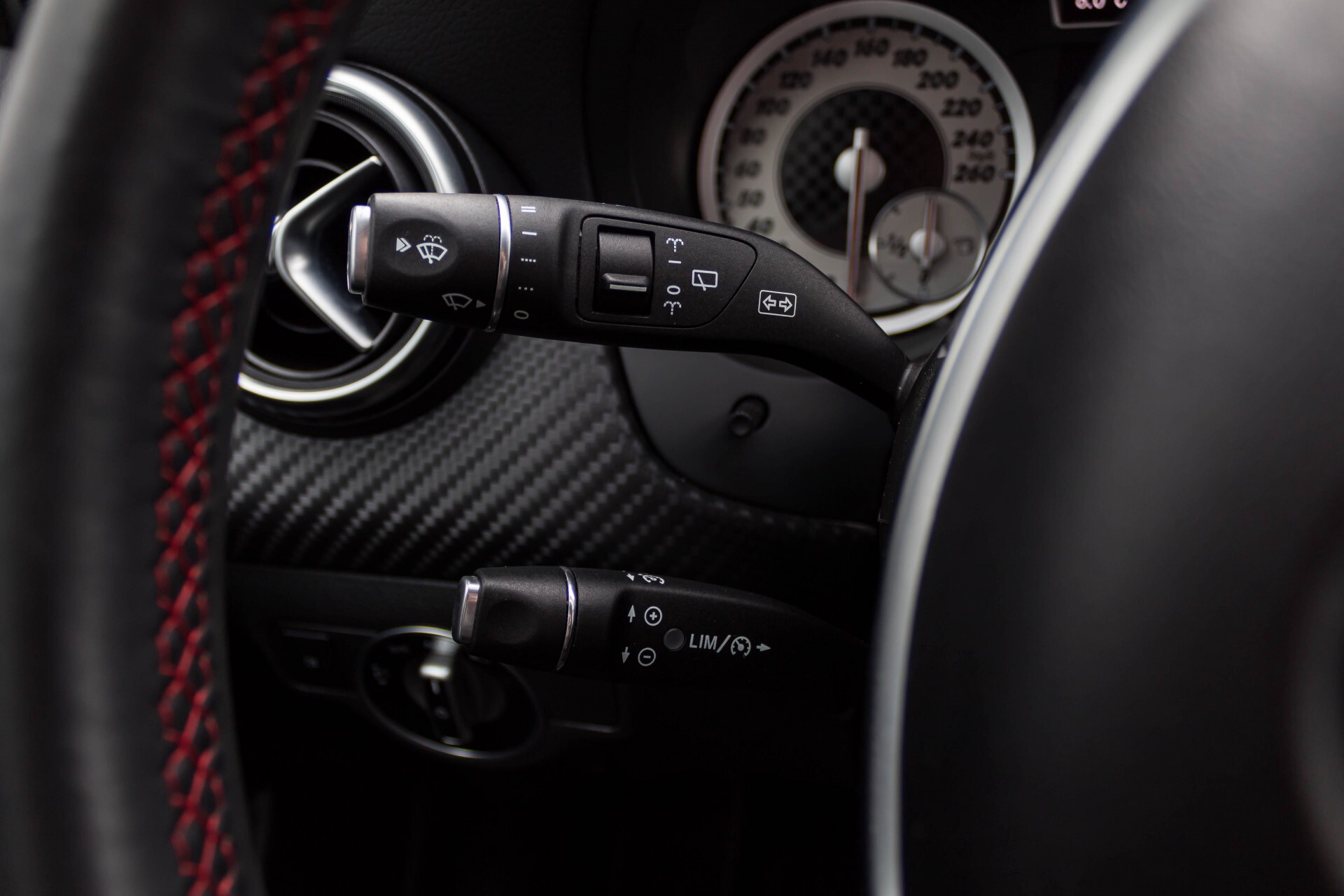 Mercedes-Benz A-Klasse 180 Cdi AMG Panorama Bi-xenon/Navi/PTS Aut7 Foto 10