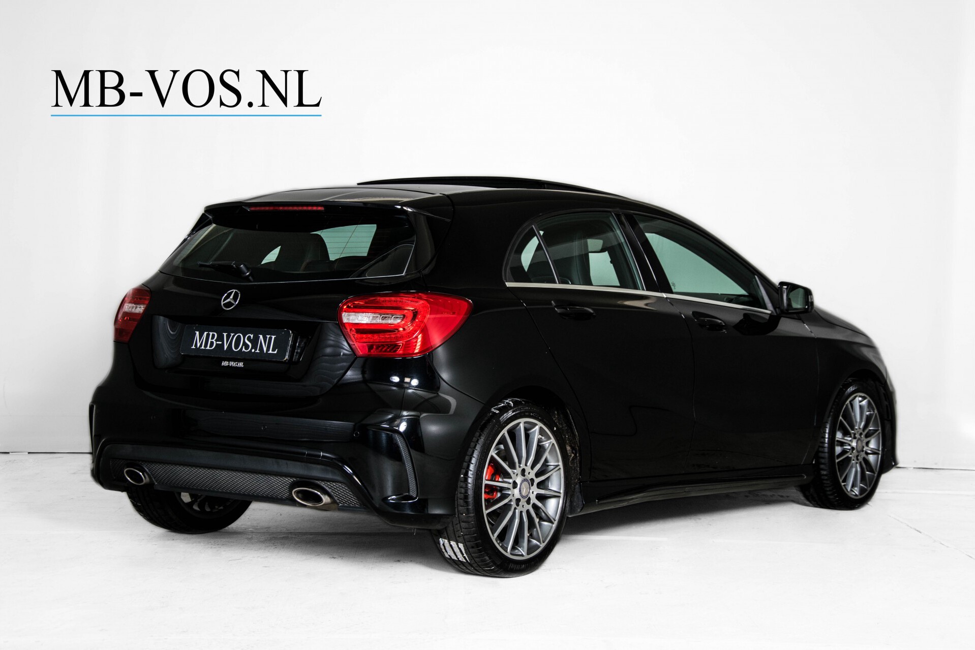 Mercedes-Benz A-Klasse 180 Cdi AMG Panorama Bi-xenon/Navi/PTS Aut7 Foto 2