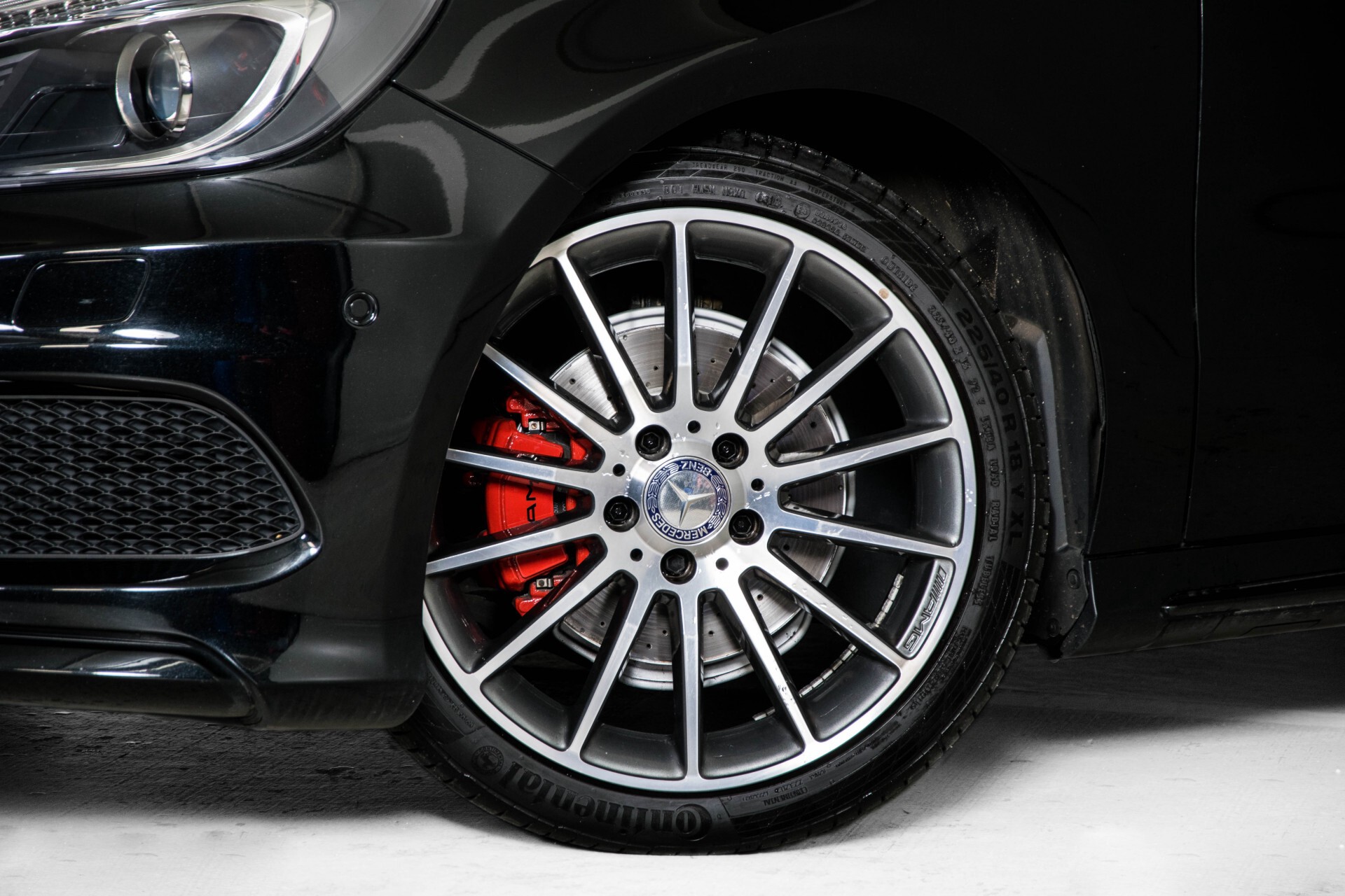 Mercedes-Benz A-Klasse 180 Cdi AMG Panorama Bi-xenon/Navi/PTS Aut7 Foto 33