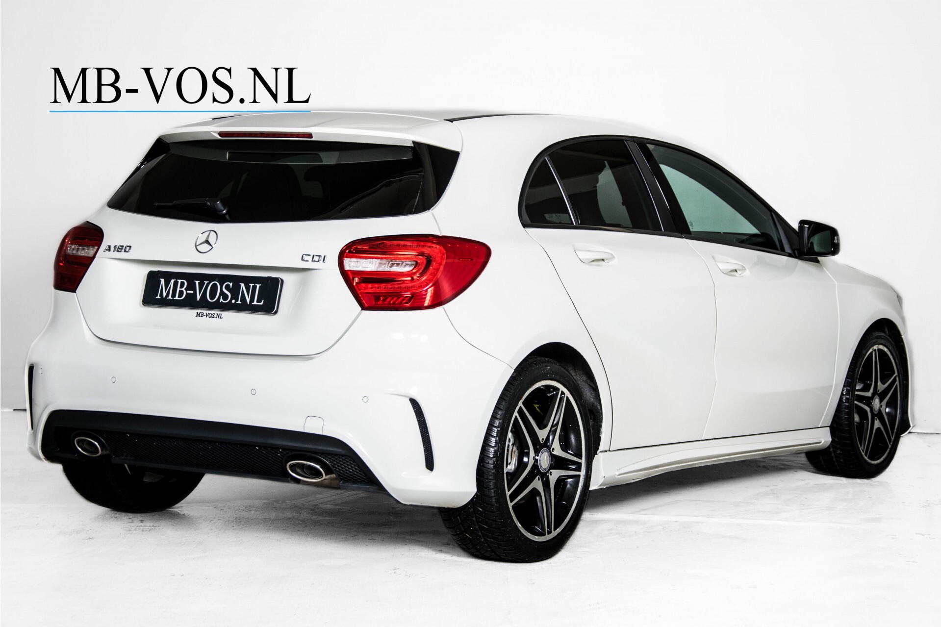 Mercedes-Benz A-Klasse 180 Cdi AMG Night Navi/Xenon/Pts Foto 2